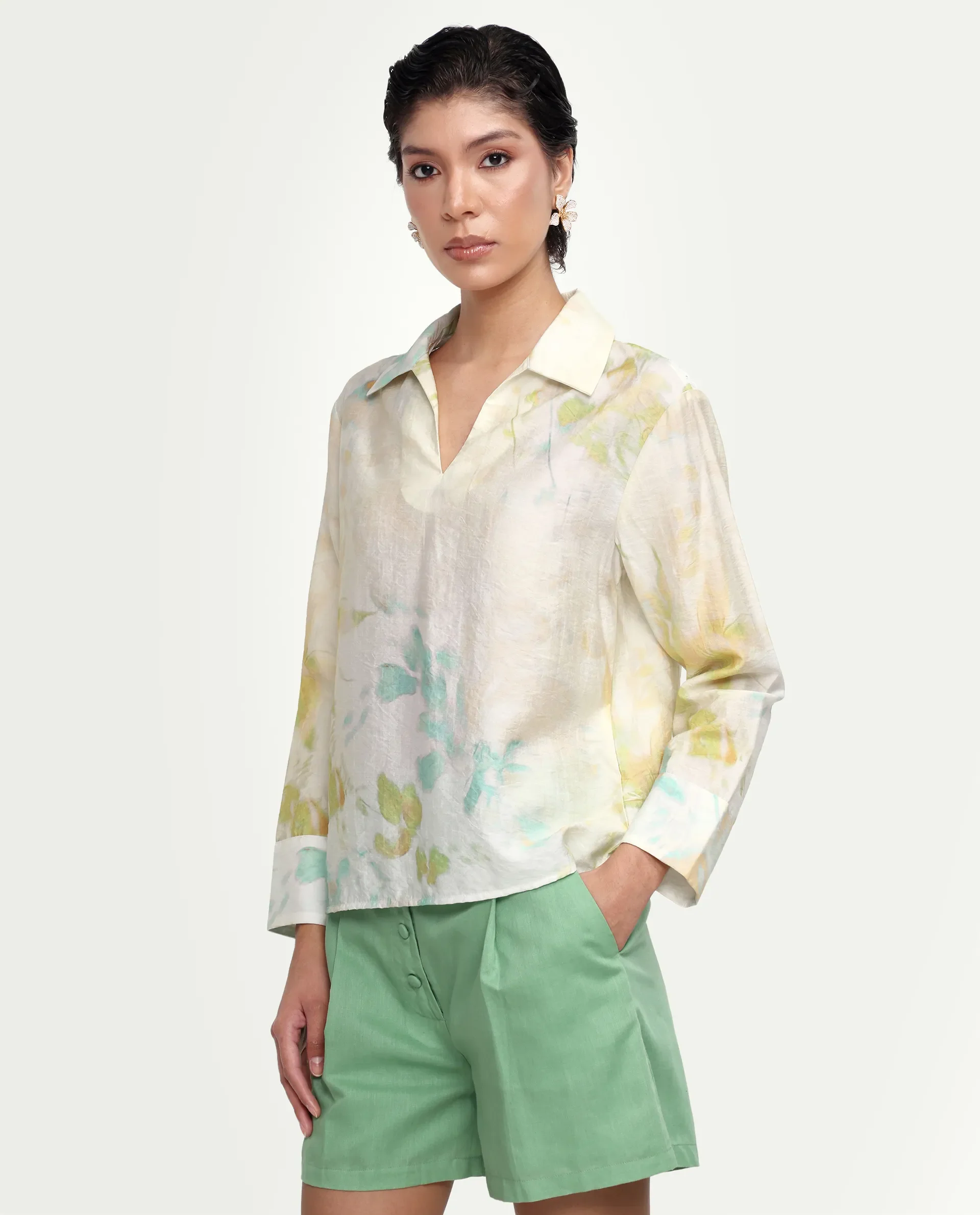 Rareism Women's Hrixo Light Green Viscose Blend Johnny Collar Relaxed All Over Print Top - Image 6