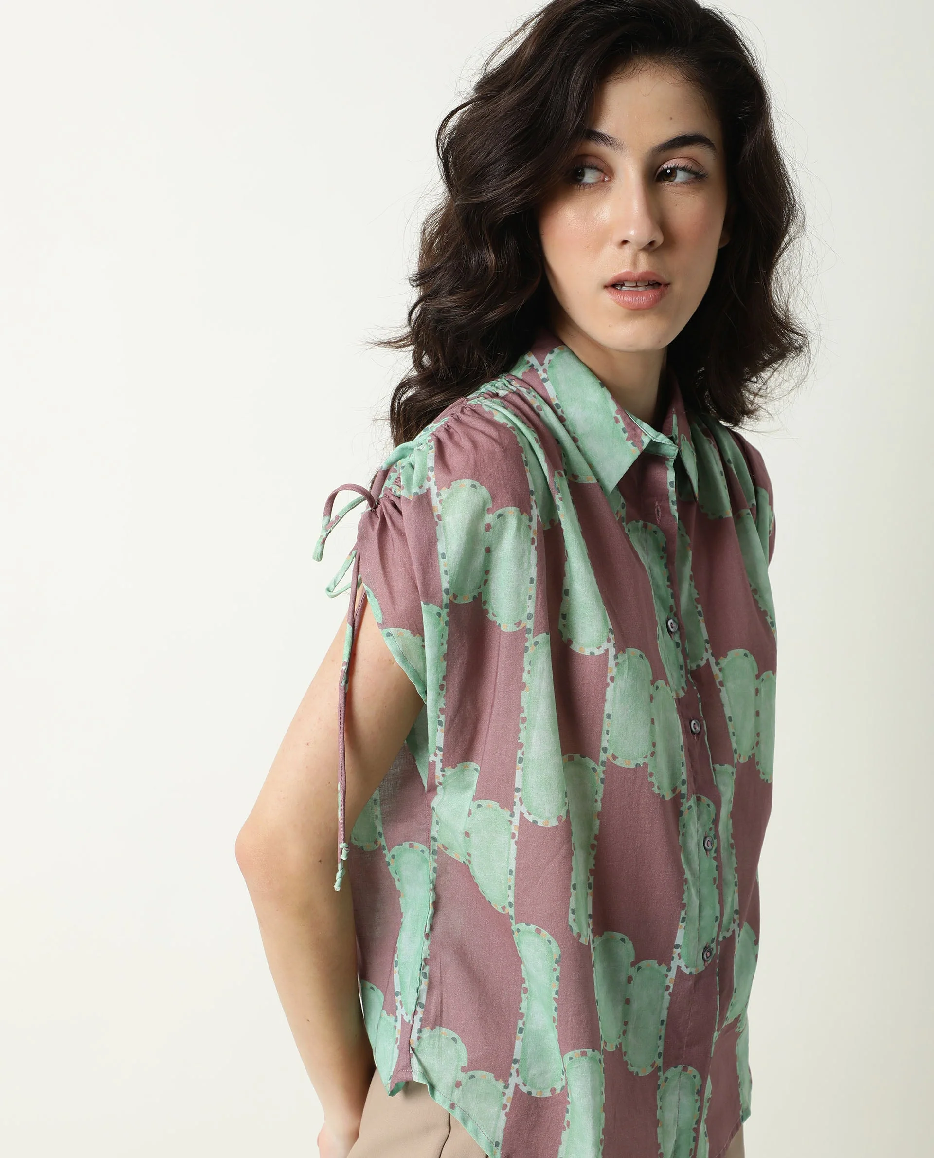 Rareism Women's Hudson Pink Spread Collar Geometric Print Knee Length Relaxed Fit Top - Image 5
