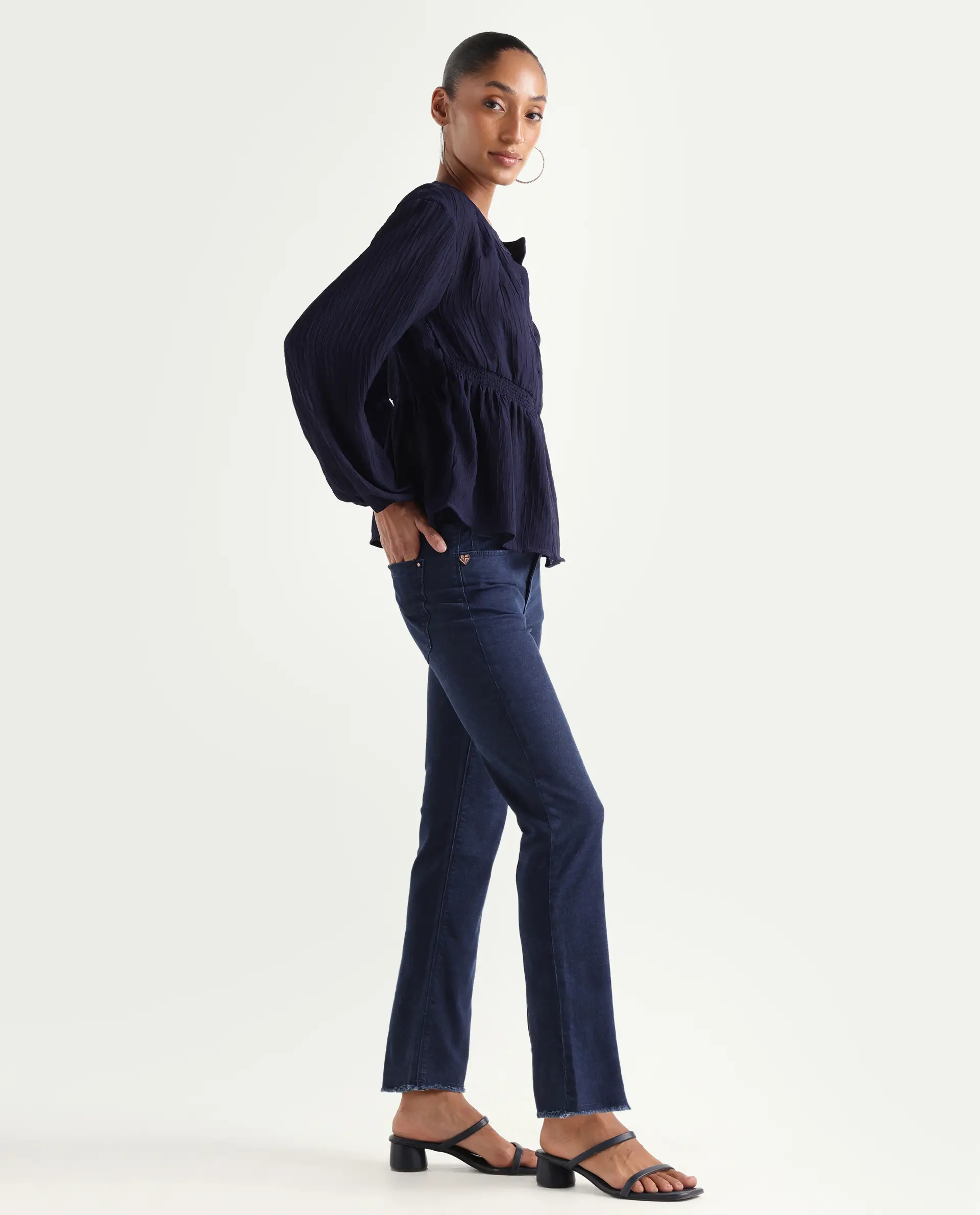 Rareism Women's Hugo Blue Cotton Plain Ankle Length Relaxed Fit Jeans - Image 4