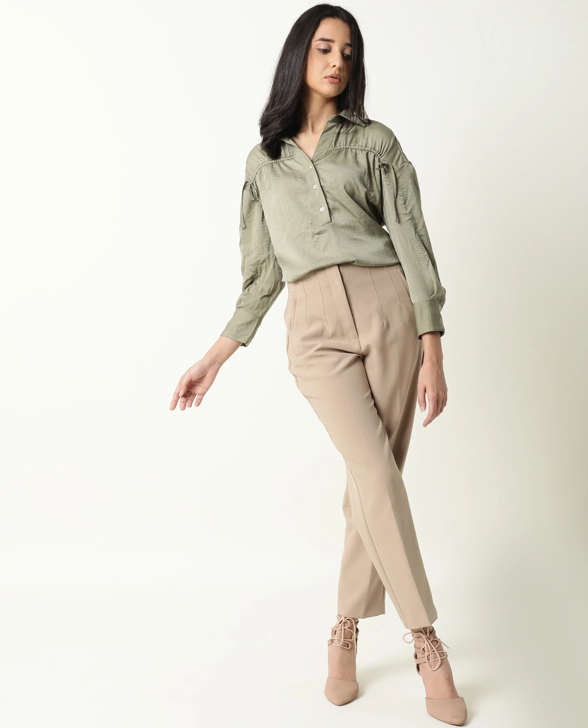 Rareism Women's Hullay Green Spread Collar Plain Knee Length Tailored Top - Image 9