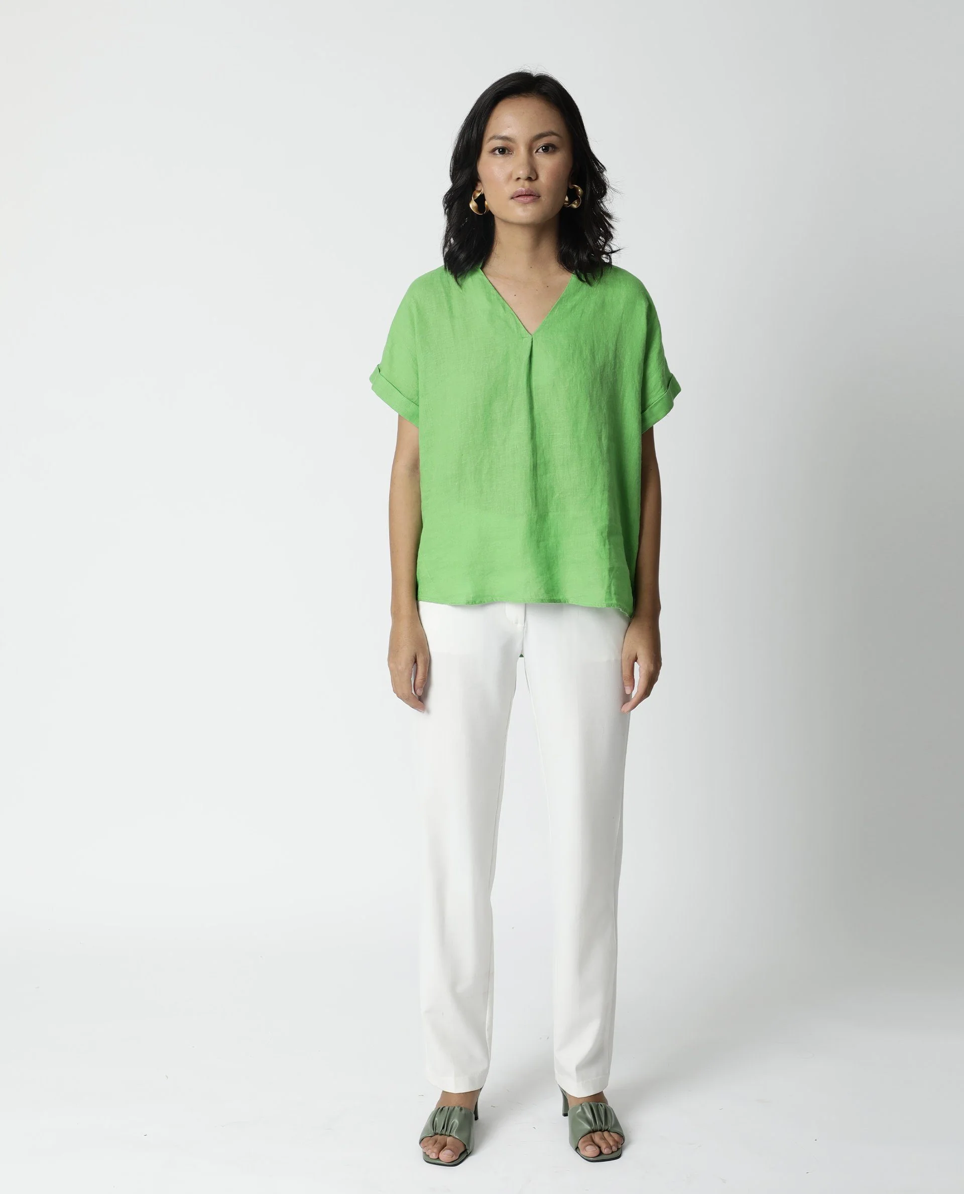 Rareism Women Hute Green Top Full Sleeves Solid - Image 3