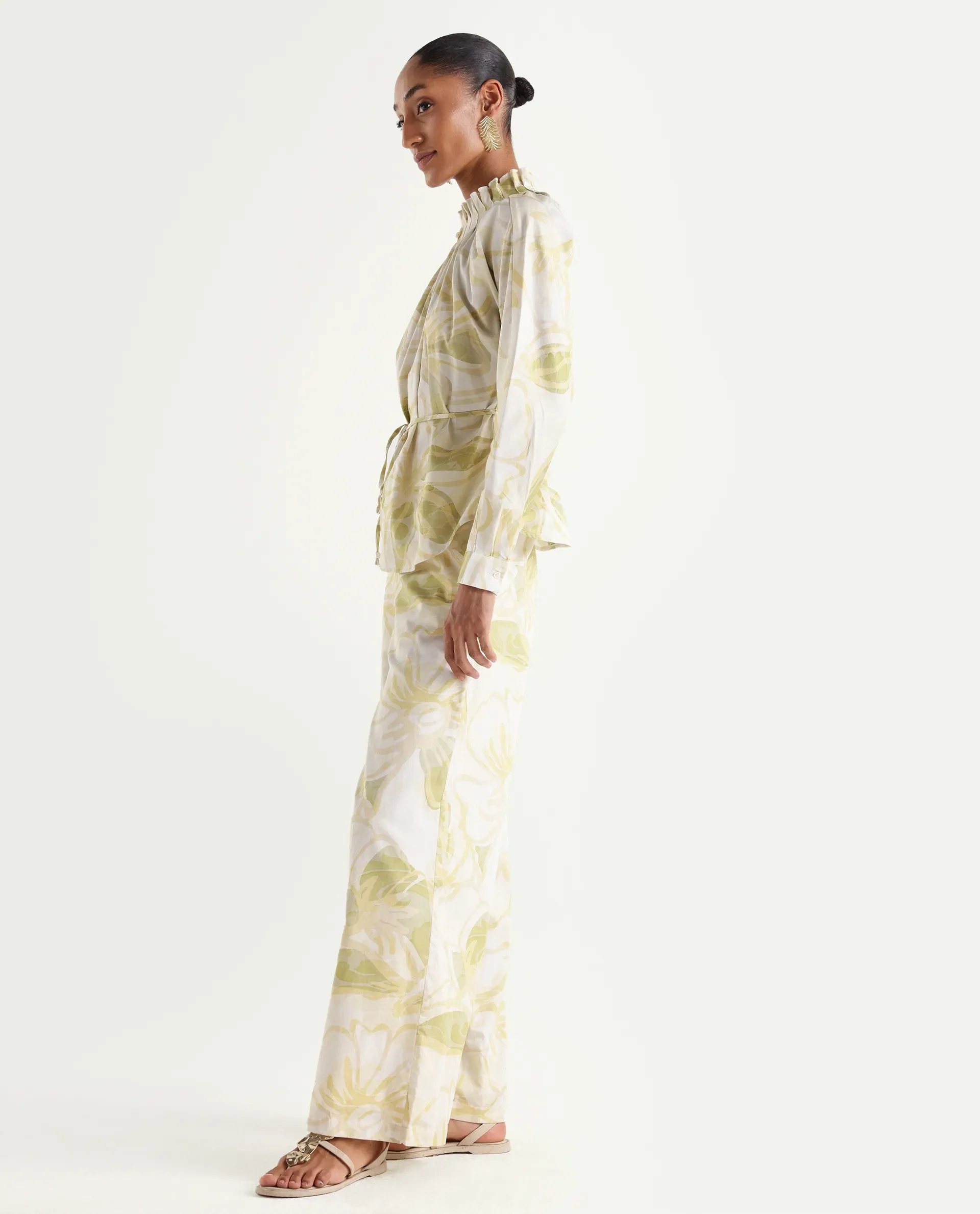 Rareism Women's Hyce-B Light Green Cotton Wide Leg Abstract Print Trouser - Image 5