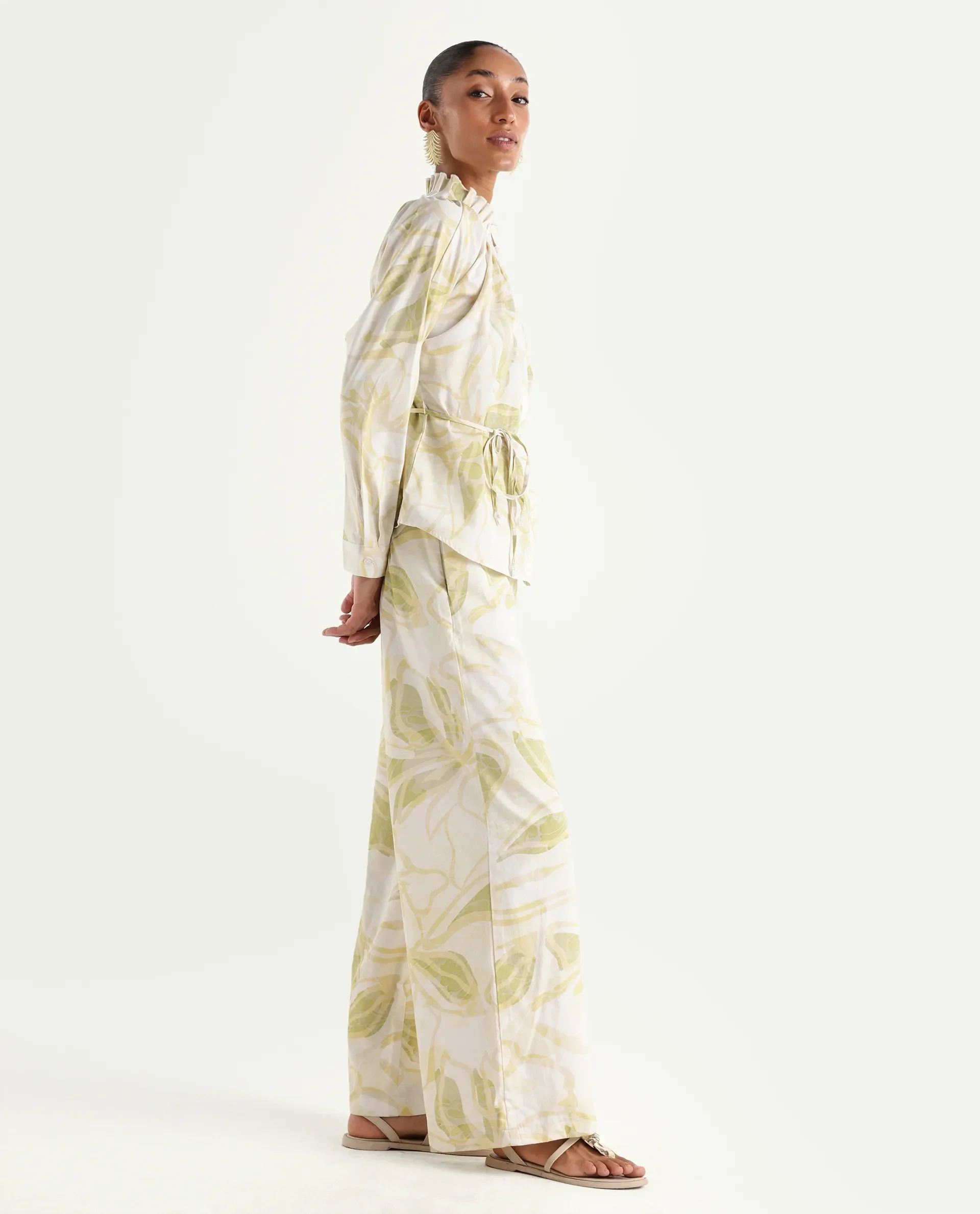 Rareism Women's Hyce-B Light Green Cotton Wide Leg Abstract Print Trouser - Image 6
