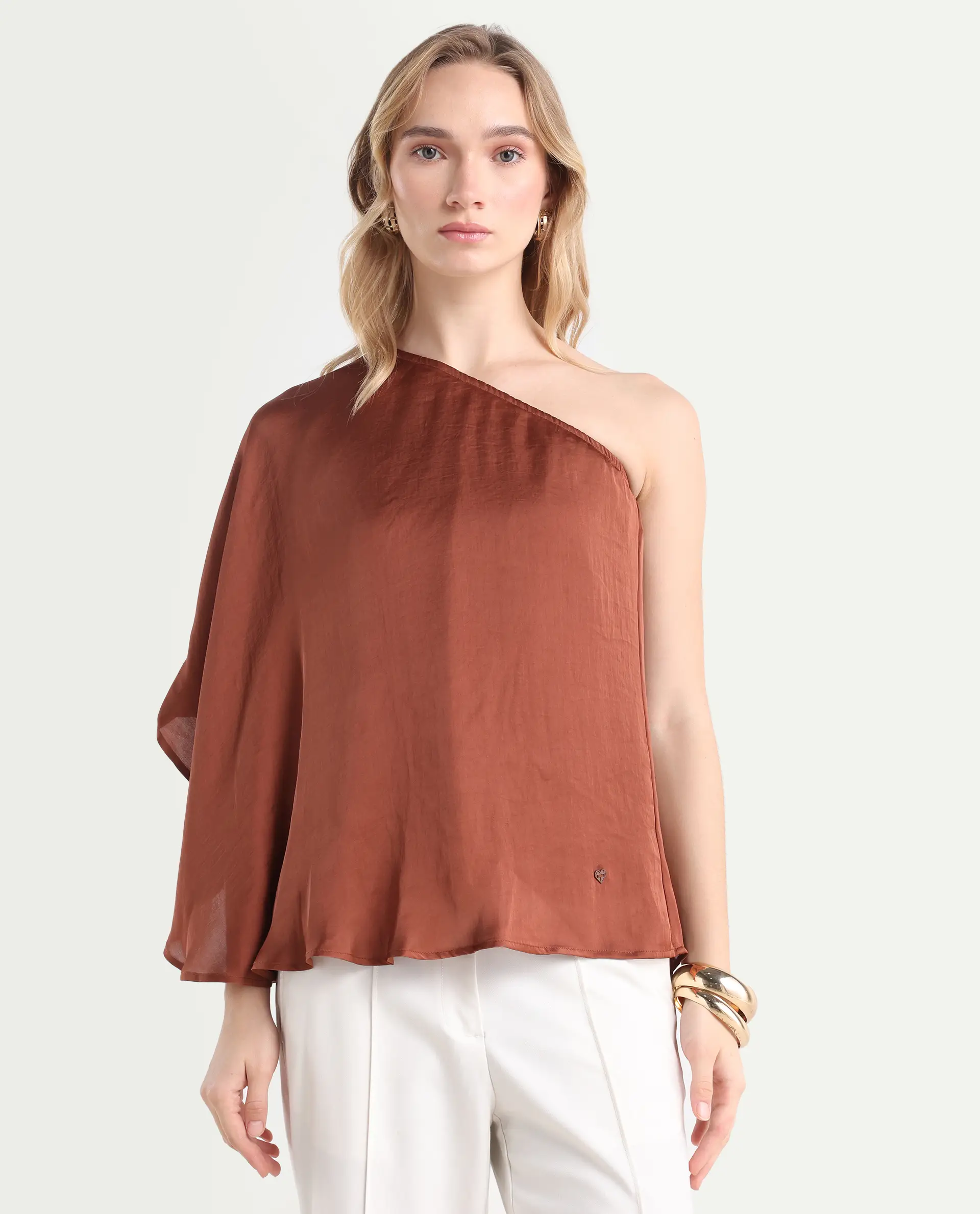 Rareism Women's Ibis Dark Brown Polyester Collarless Plain Flared Sleeve Regular Fit Top - Image 5