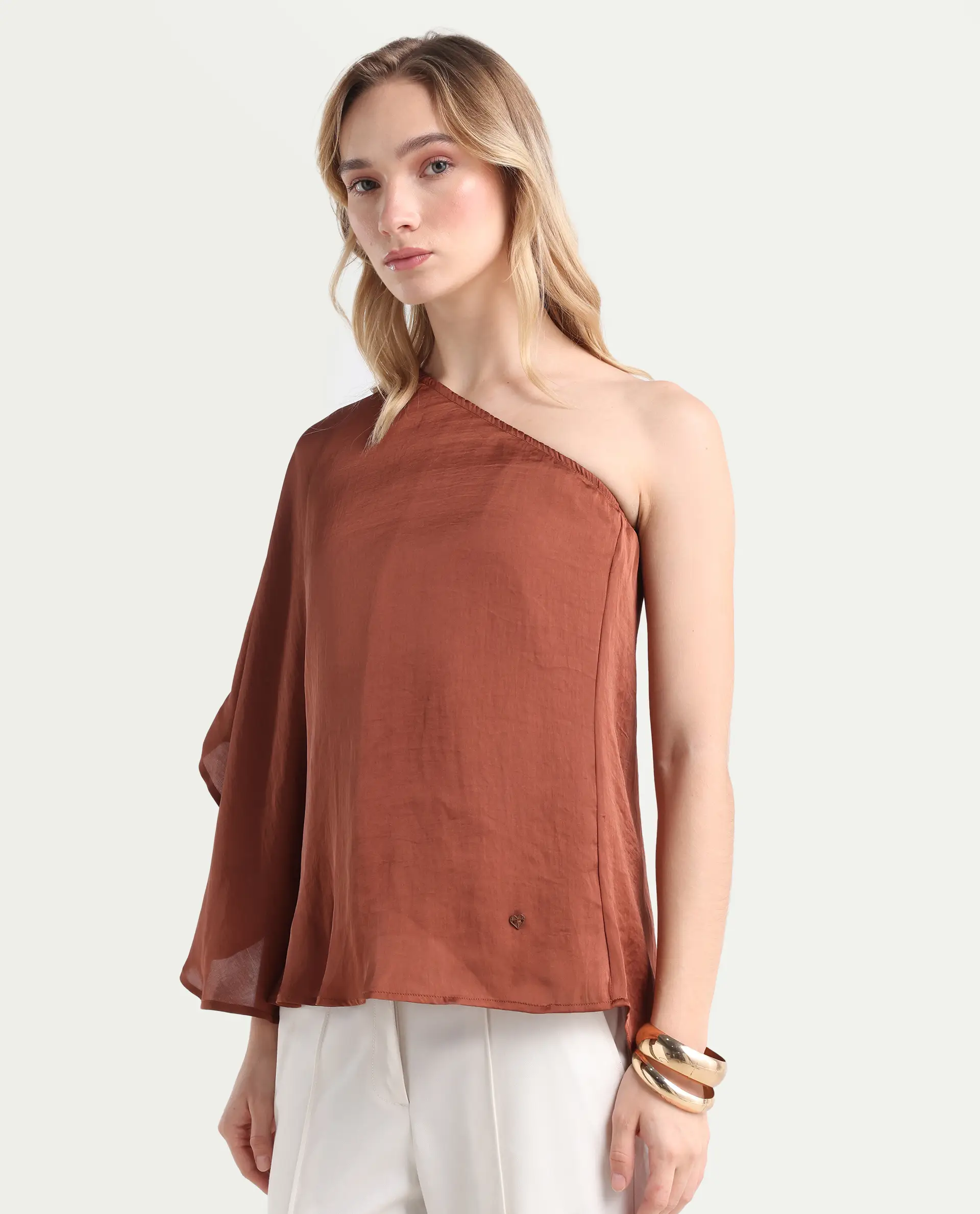 Rareism Women's Ibis Dark Brown Polyester Collarless Plain Flared Sleeve Regular Fit Top - Image 6