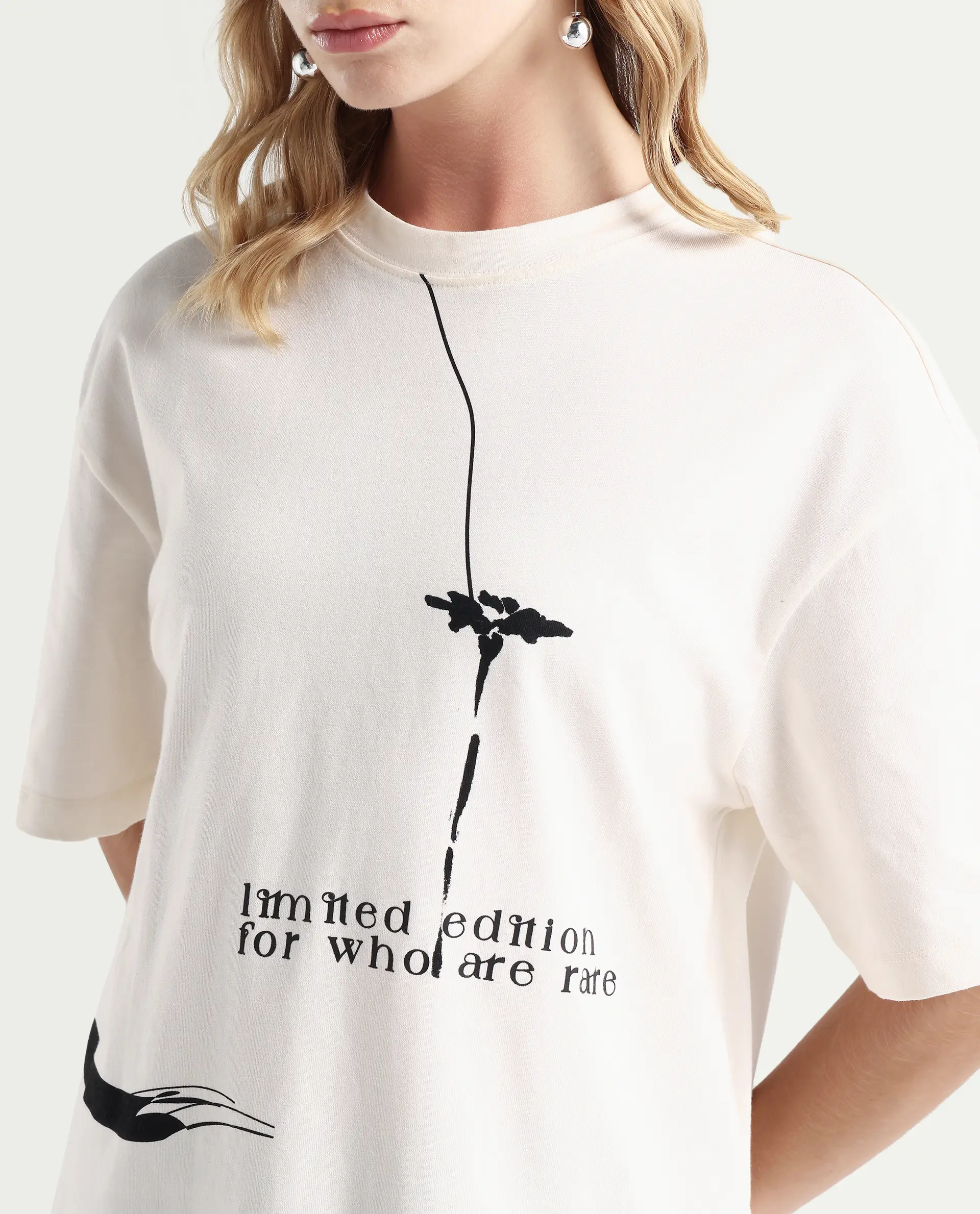 Rareism Women's Ida Off White Cotton Blend Crew Neck Graphic Print Relaxed Fit T-Shirt - Image 4