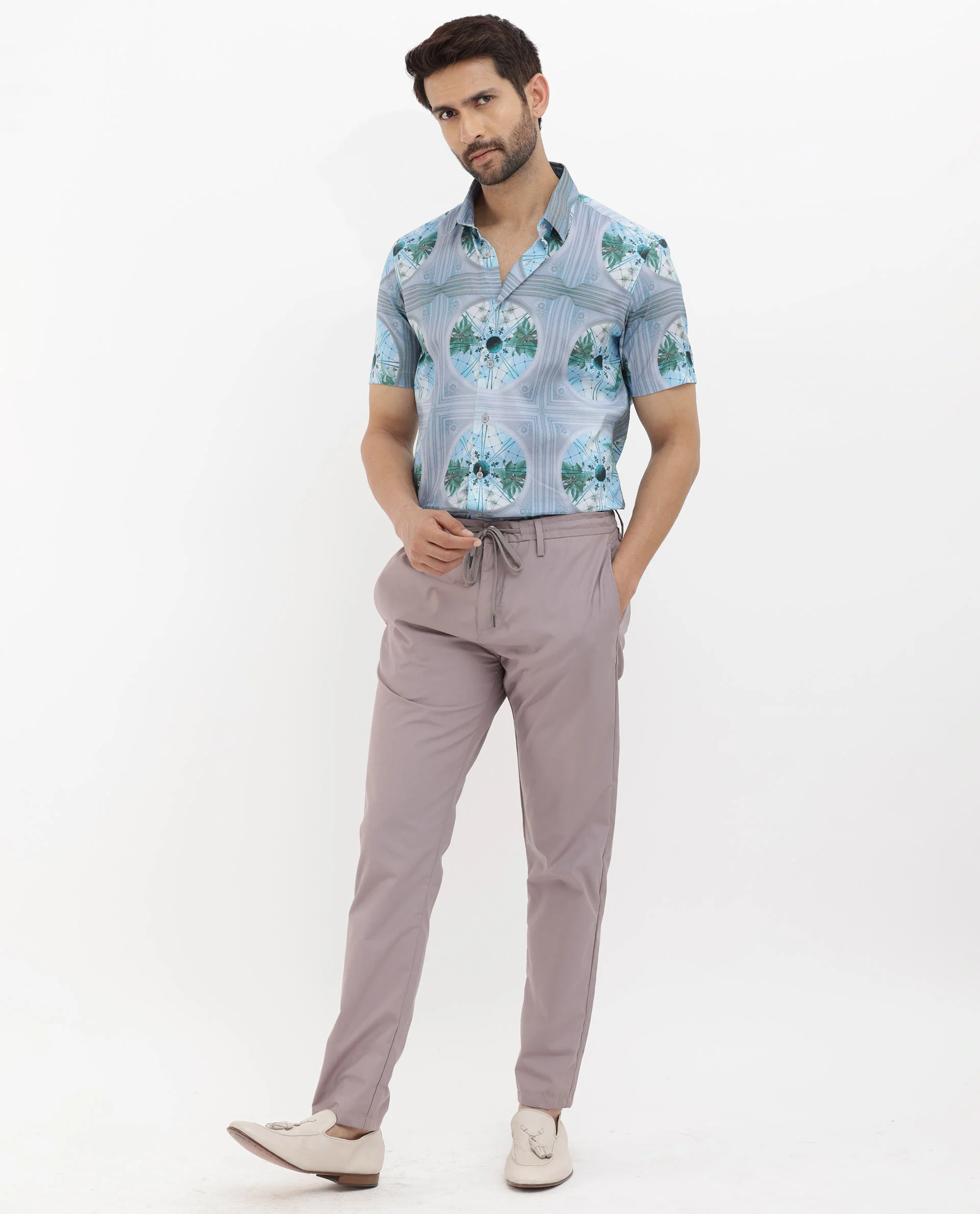 Rare Rabbit Men's Idris Pastel Purple Cotton Abstract Print Boxy Fit Half Sleeve Collared Shirt - Image 2