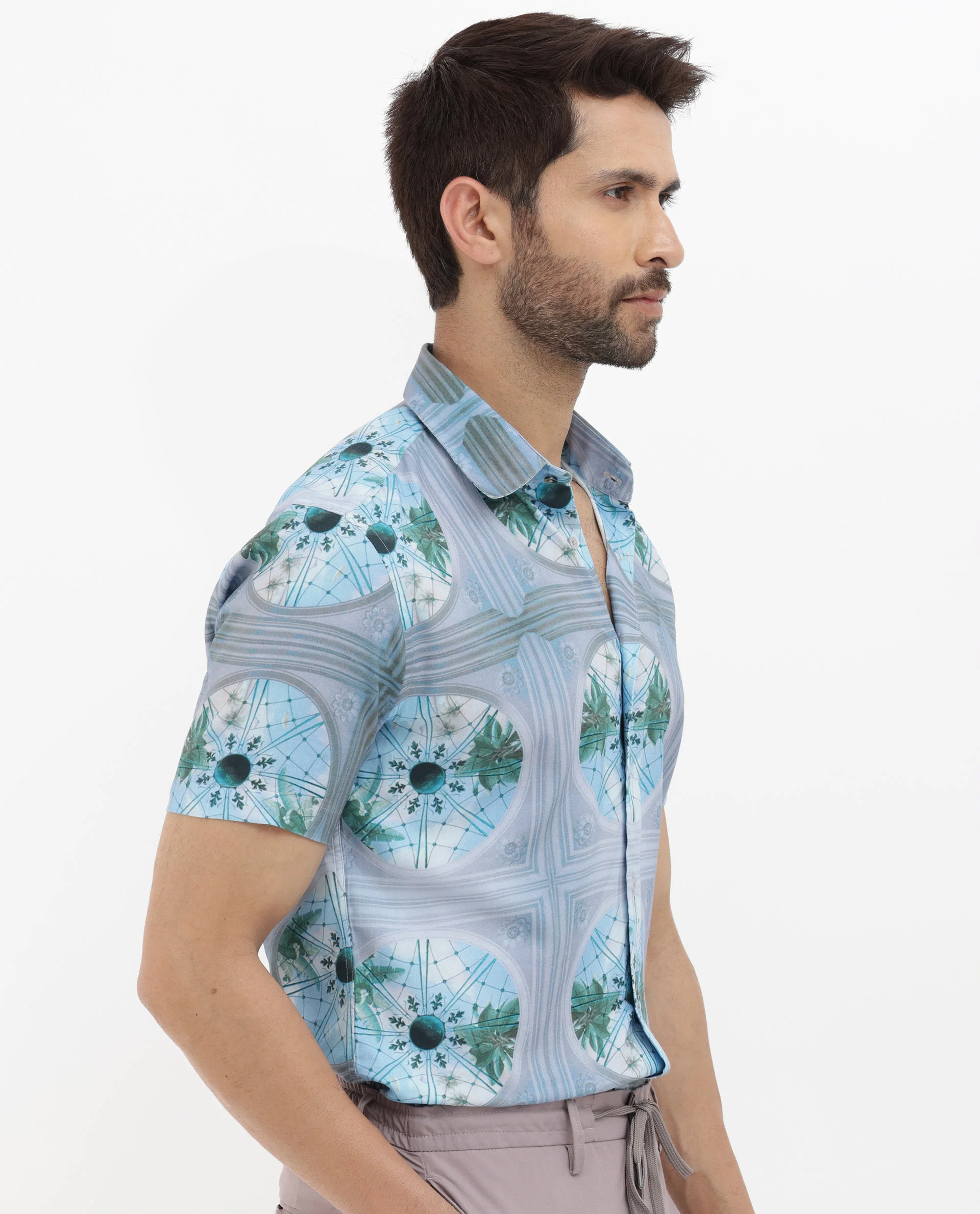 Rare Rabbit Men's Idris Pastel Purple Cotton Abstract Print Boxy Fit Half Sleeve Collared Shirt - Image 3