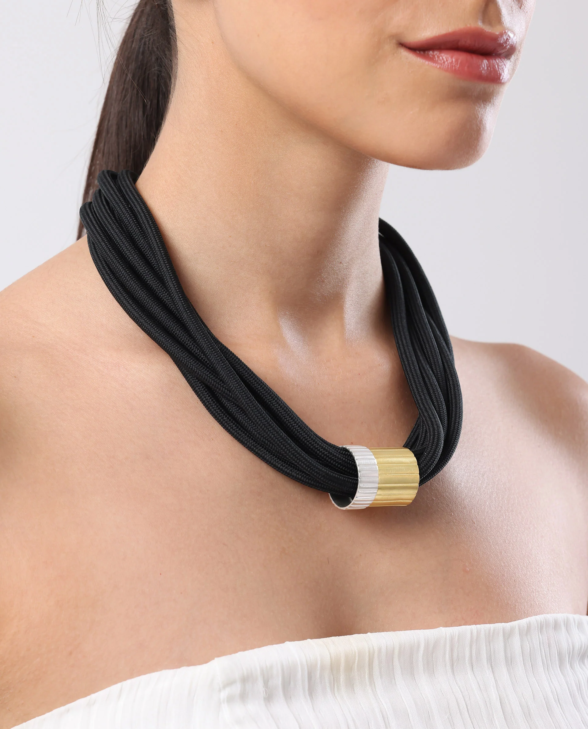 Rareism Women Impression Black Necklace - Image 2