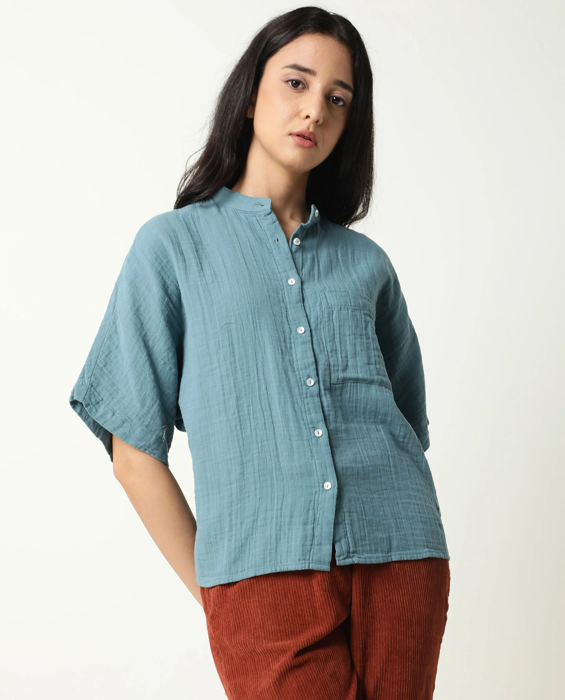 Rareism Women's Imro Green Mandarin Collar Plain Knee Length Tailored Top - Image 6