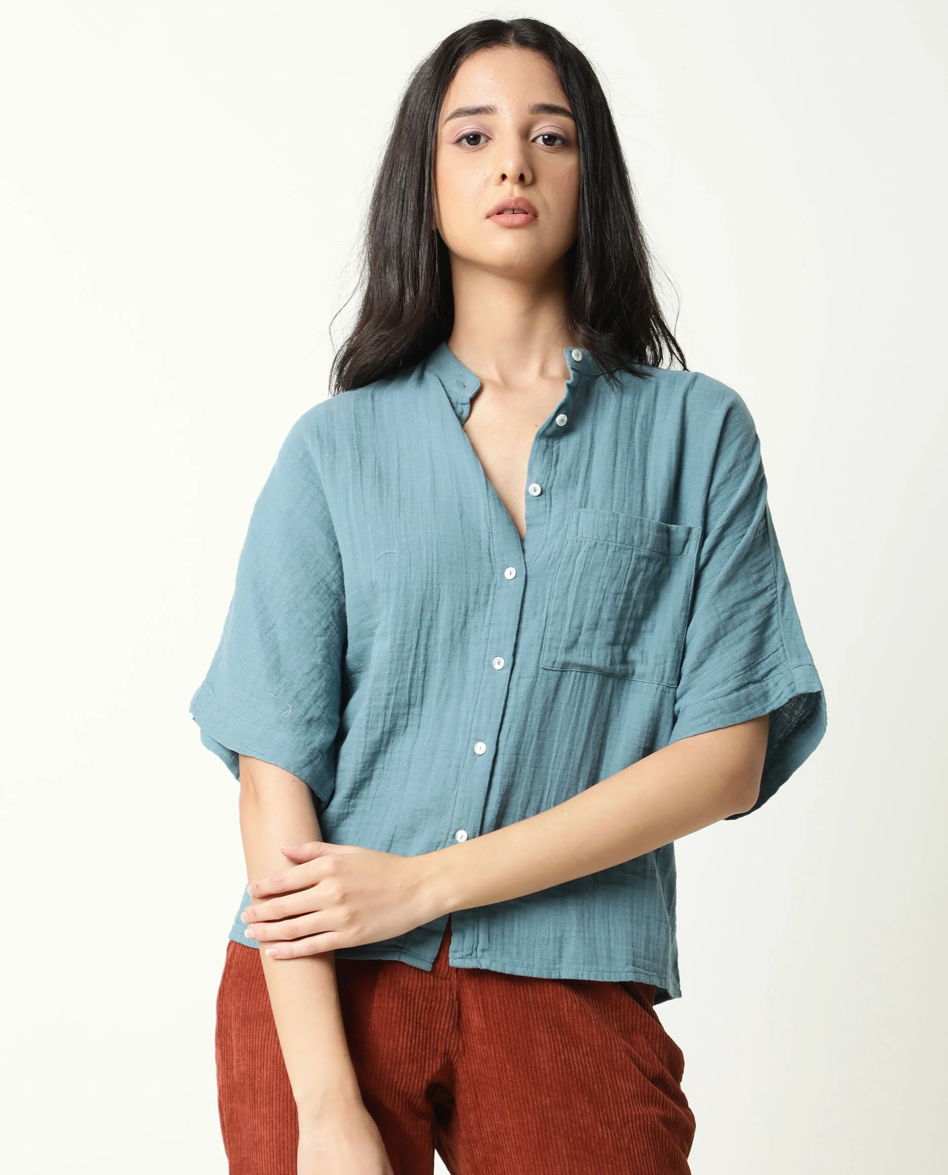 Rareism Women's Imro Green Mandarin Collar Plain Knee Length Tailored Top - Image 9