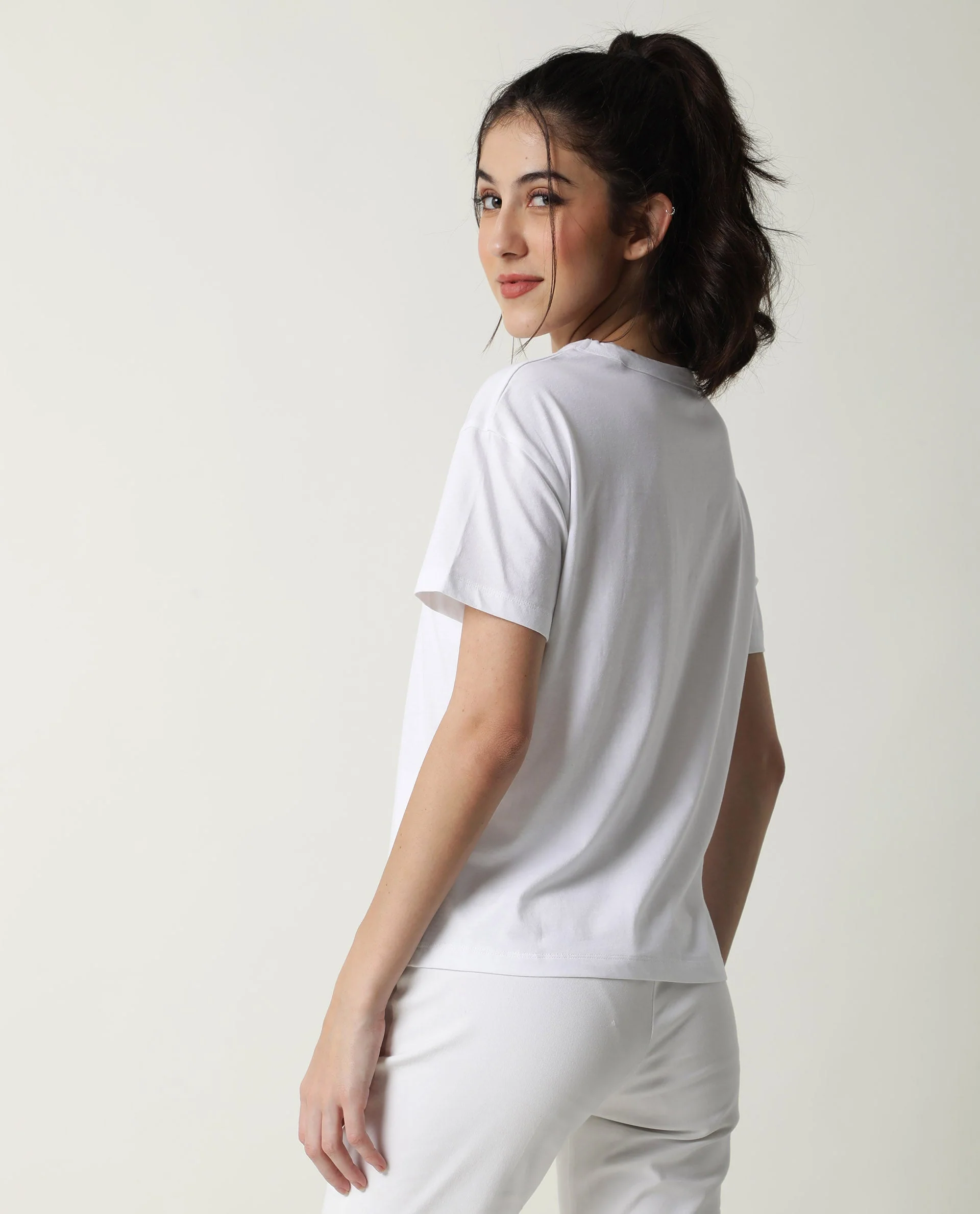 Rareism Women's Inago White Cotton Crew Neck Graphic Print Crop Regular Fit T-Shirt - Image 9