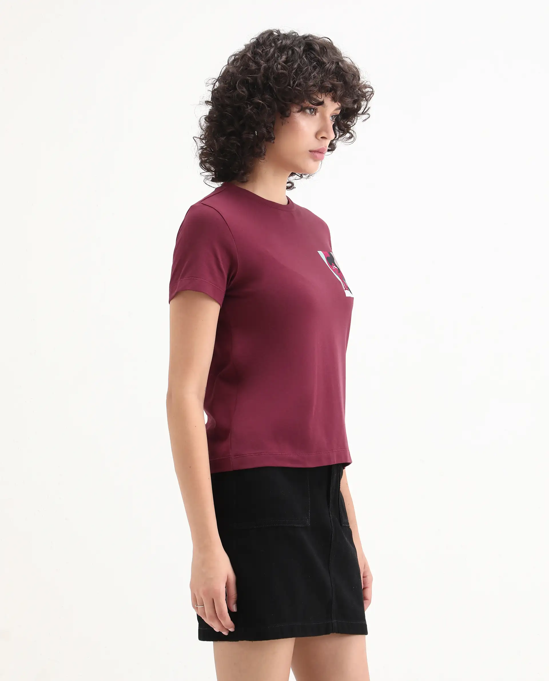 Rareism Women's Inki Maroon Cotton Blend Crew Neck Graphic Print Regular Fit T-Shirt - Image 4