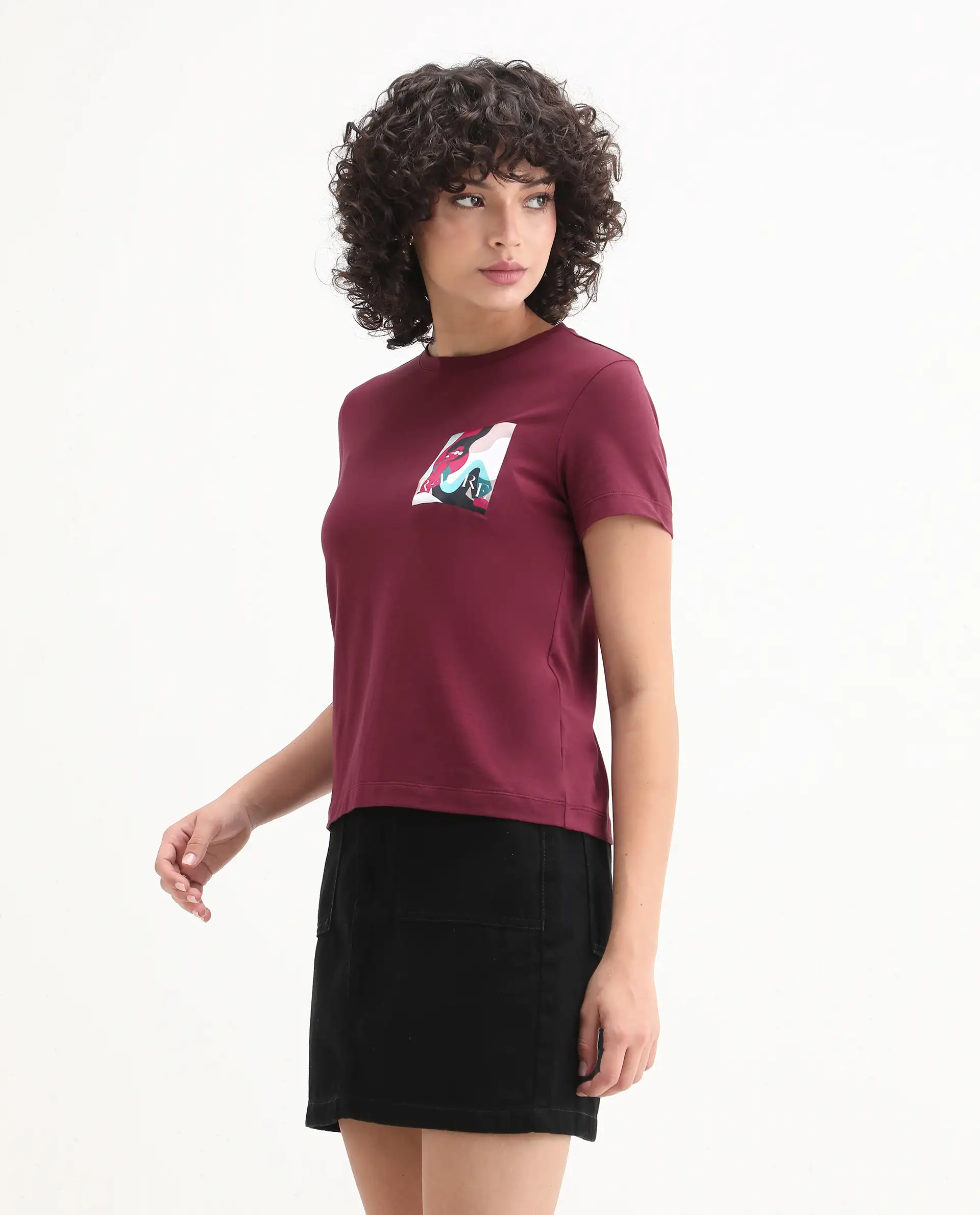 Rareism Women's Inki Maroon Cotton Blend Crew Neck Graphic Print Regular Fit T-Shirt - Image 5