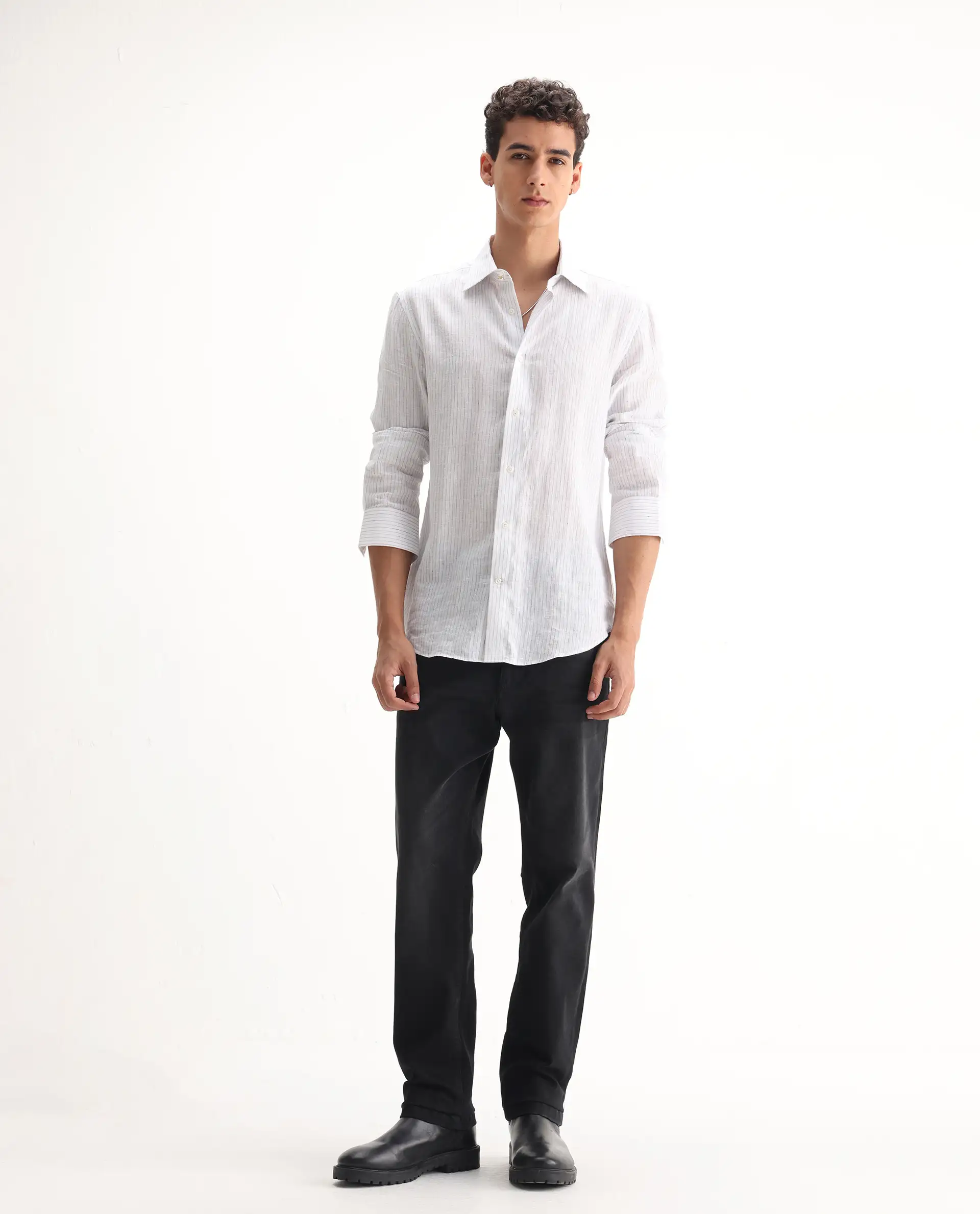 Rare Rabbit Men's Inky Black Cotton Blend Plain Morris Regular Fit Jeans - Image 4