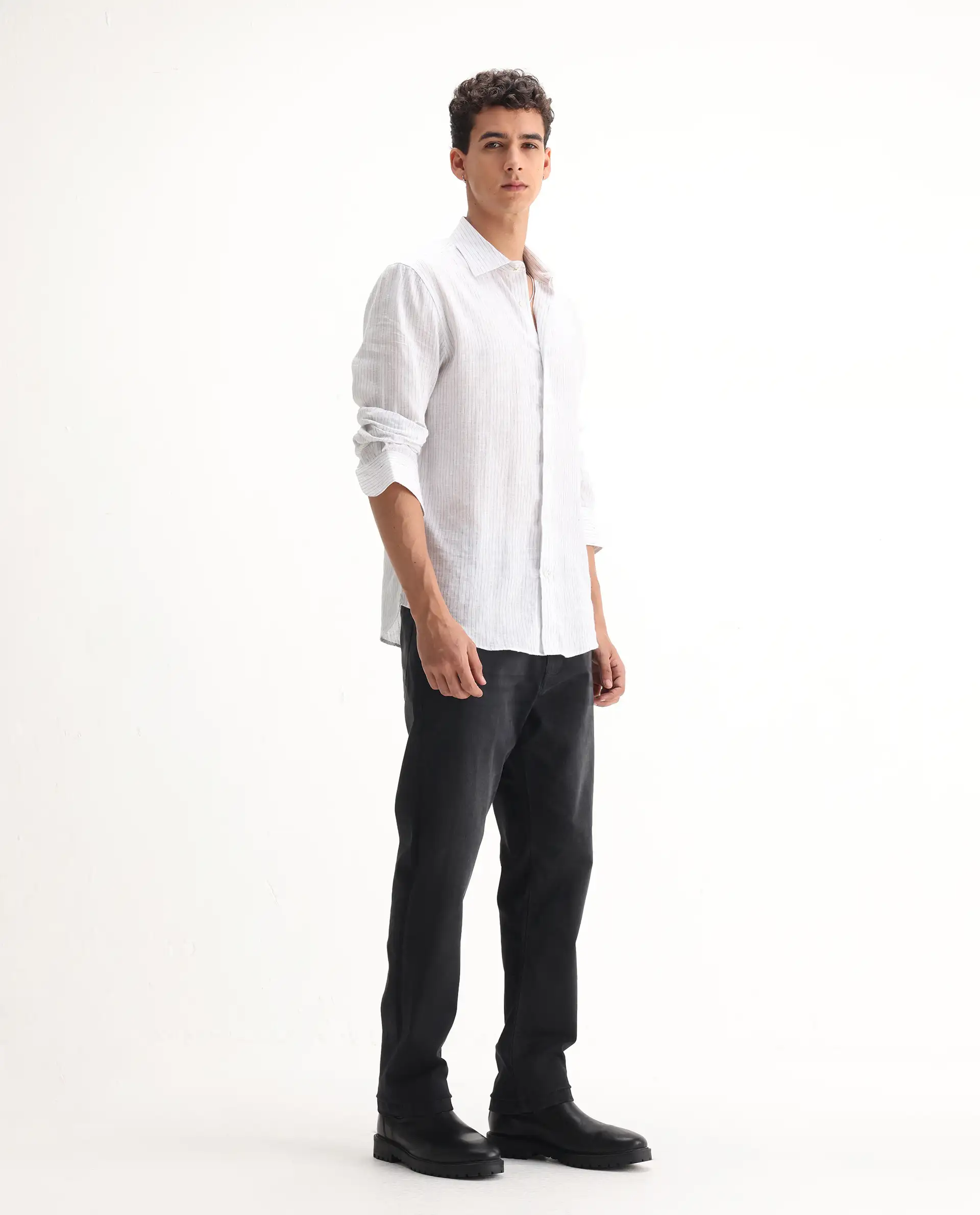 Rare Rabbit Men's Inky Black Cotton Blend Plain Morris Regular Fit Jeans - Image 7