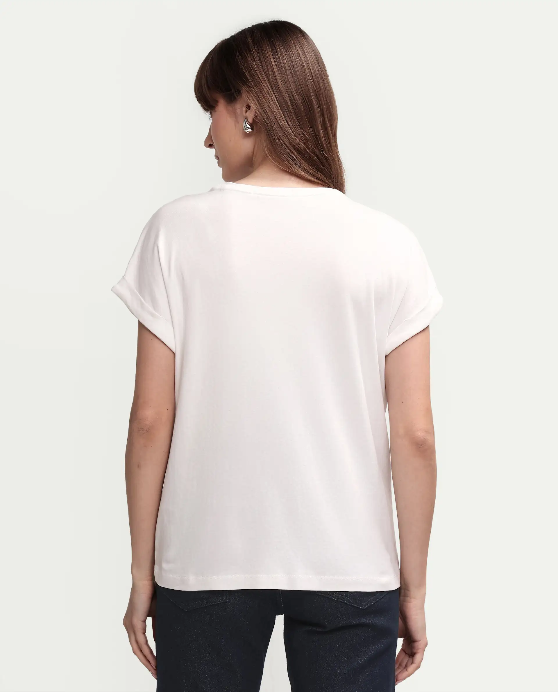 Rareism Women's Ira White Cotton Crew Neck Graphic Print Regular Fit T-Shirt - Image 7