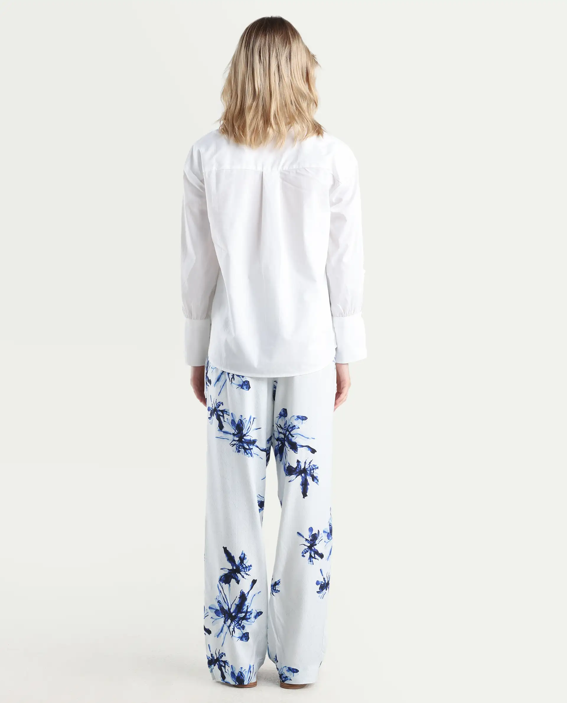 Rareism Women's Irish White Polyester Blend Floral Print Ankle Length Regular Fit Trouser - Image 7