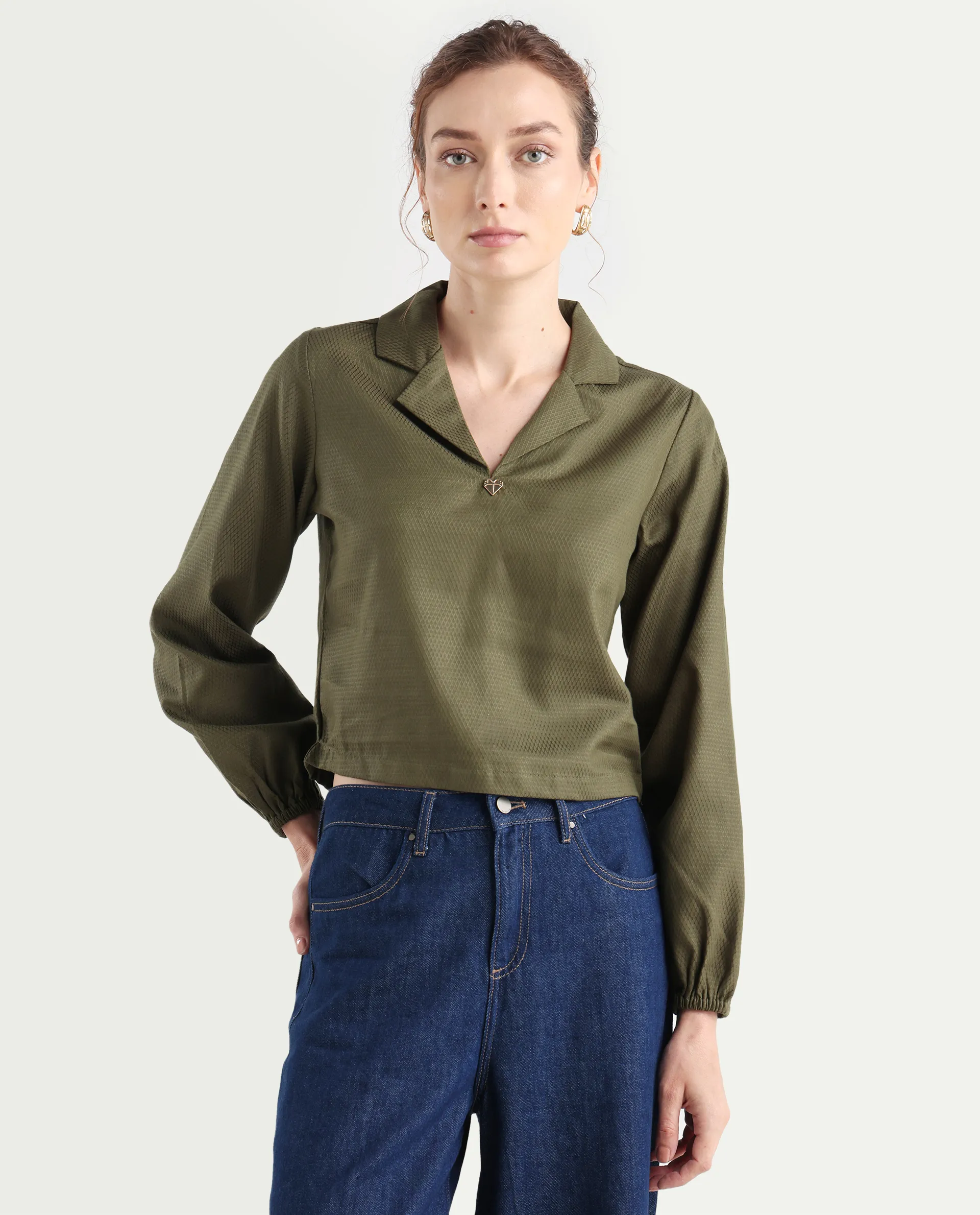 Rareism Women's Istanbul Green Cotton Lapel Neck Plain Bishop Sleeve Crop Regular Fit Top - Image 3