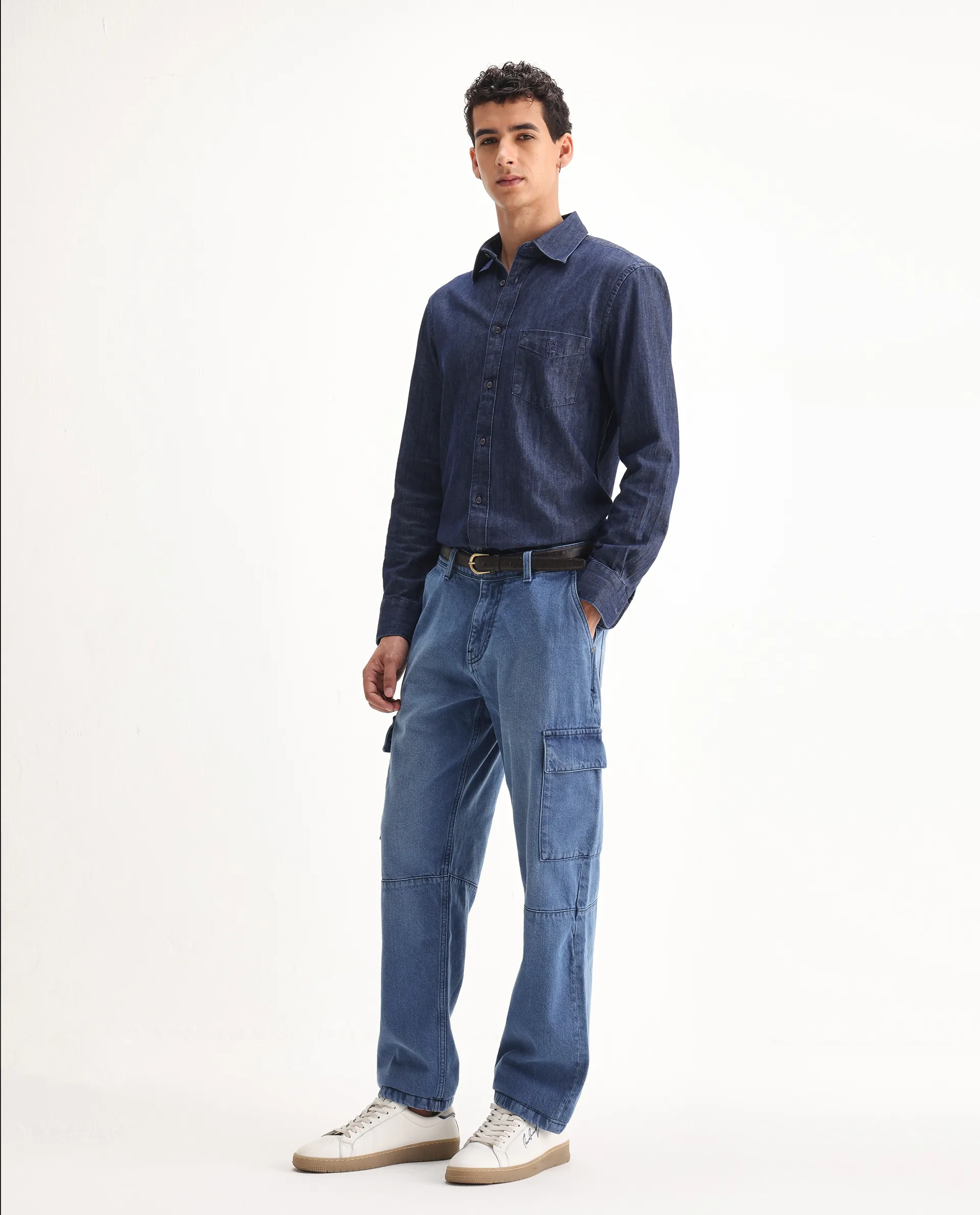 Rare Rabbit Men's Ivo Blue Cotton Plain Baggy Fit Jeans - Image 4