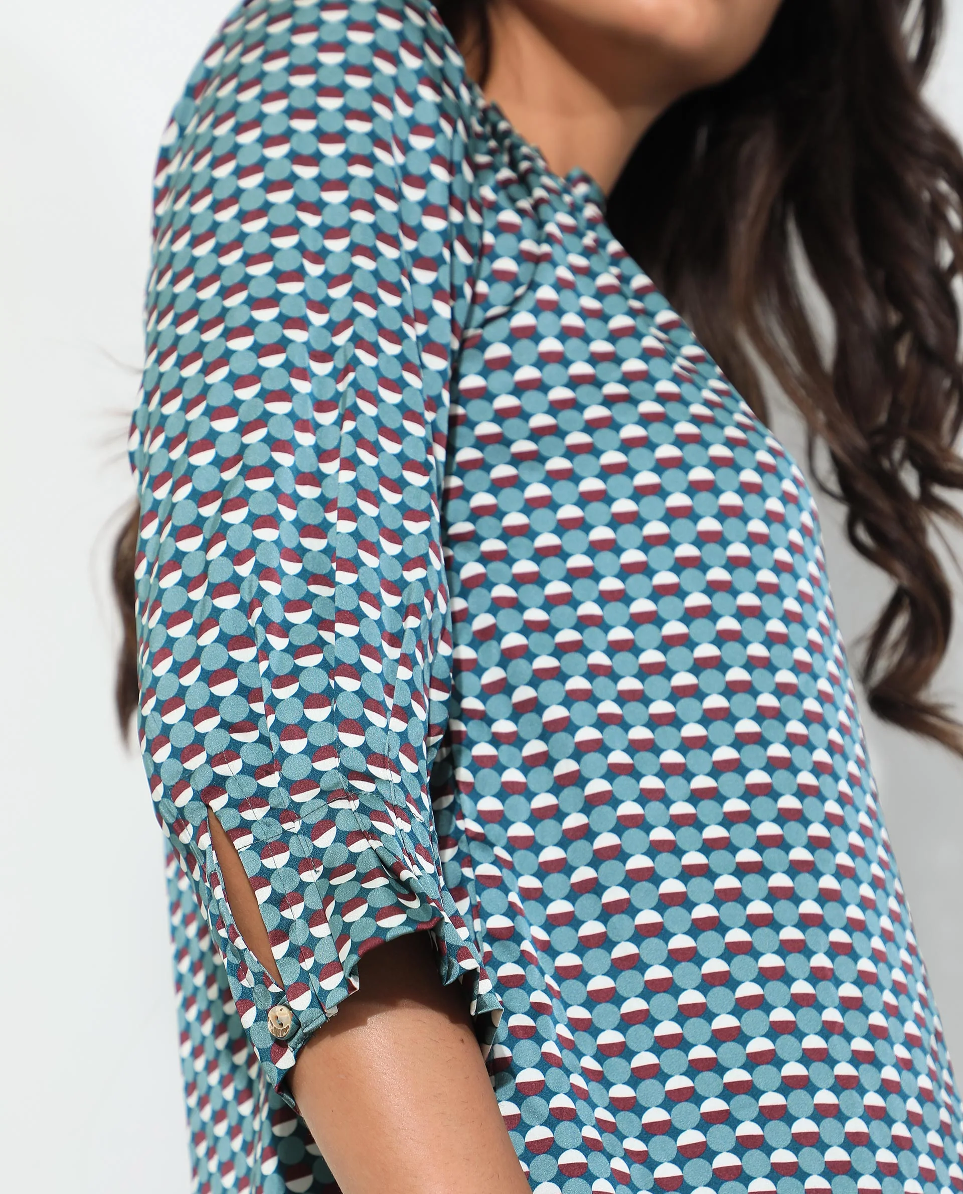 Rareism Women's Ivy Multi Polyester Sweetheart Neck Geometric Print Puff Sleeves Regular Fit Top - Image 3
