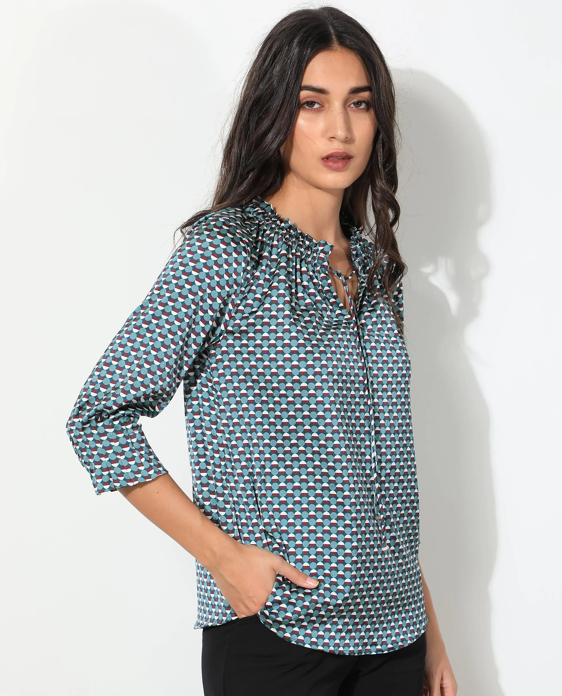 Rareism Women's Ivy Multi Polyester Sweetheart Neck Geometric Print Puff Sleeves Regular Fit Top - Image 7