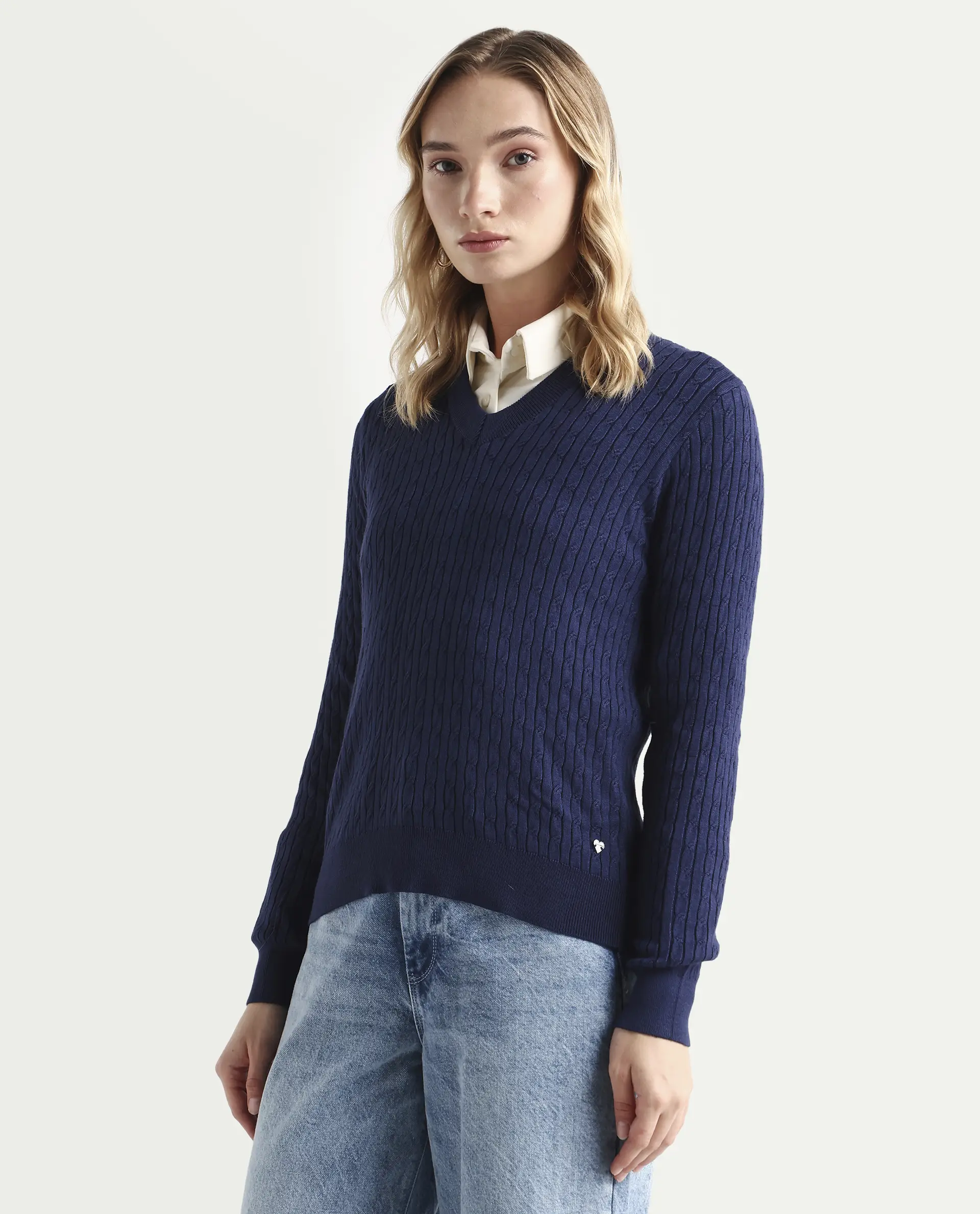 Rareism Women's Izmit Navy Viscose V-Neck Plain Regular Fit Top - Image 5