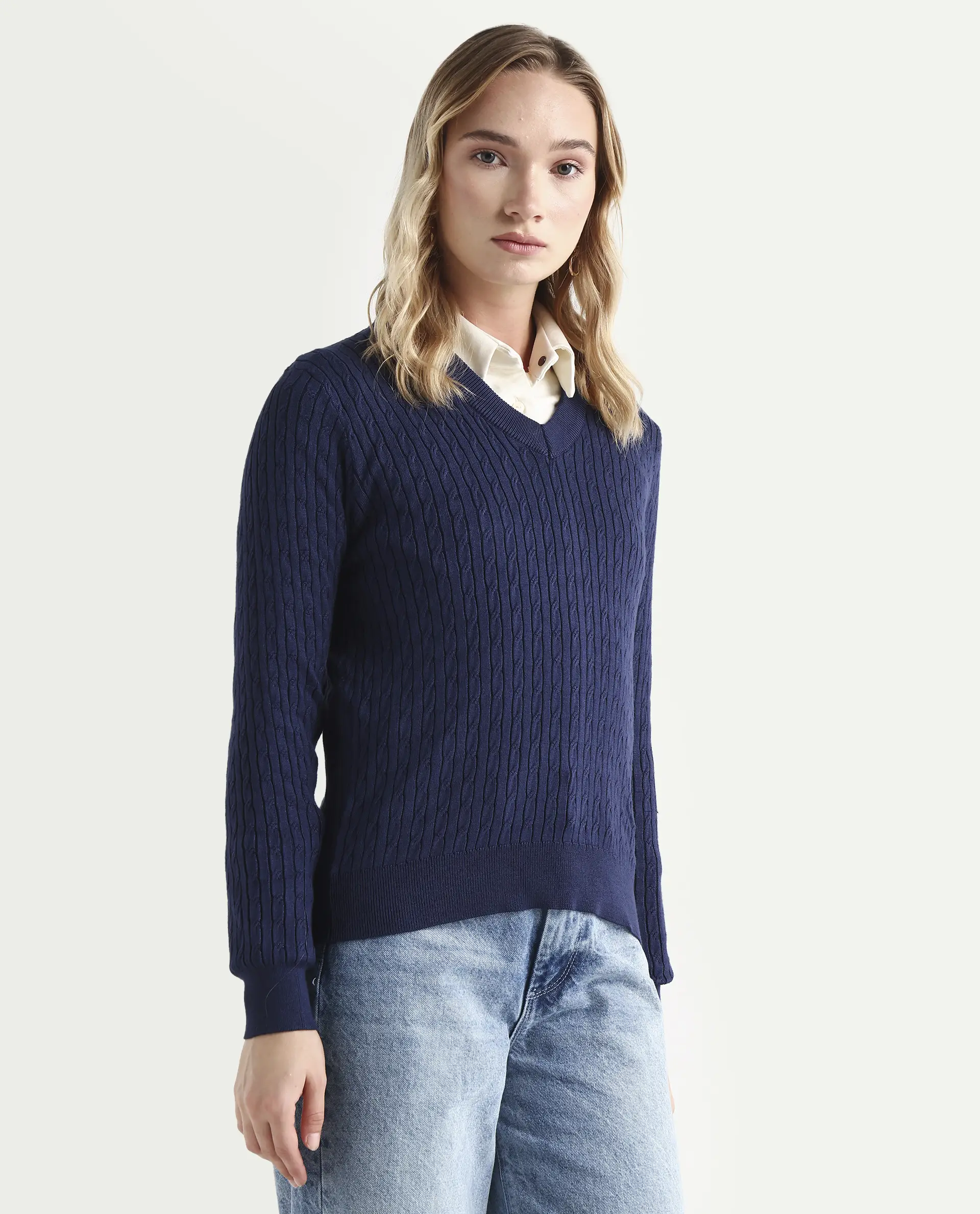 Rareism Women's Izmit Navy Viscose V-Neck Plain Regular Fit Top - Image 6