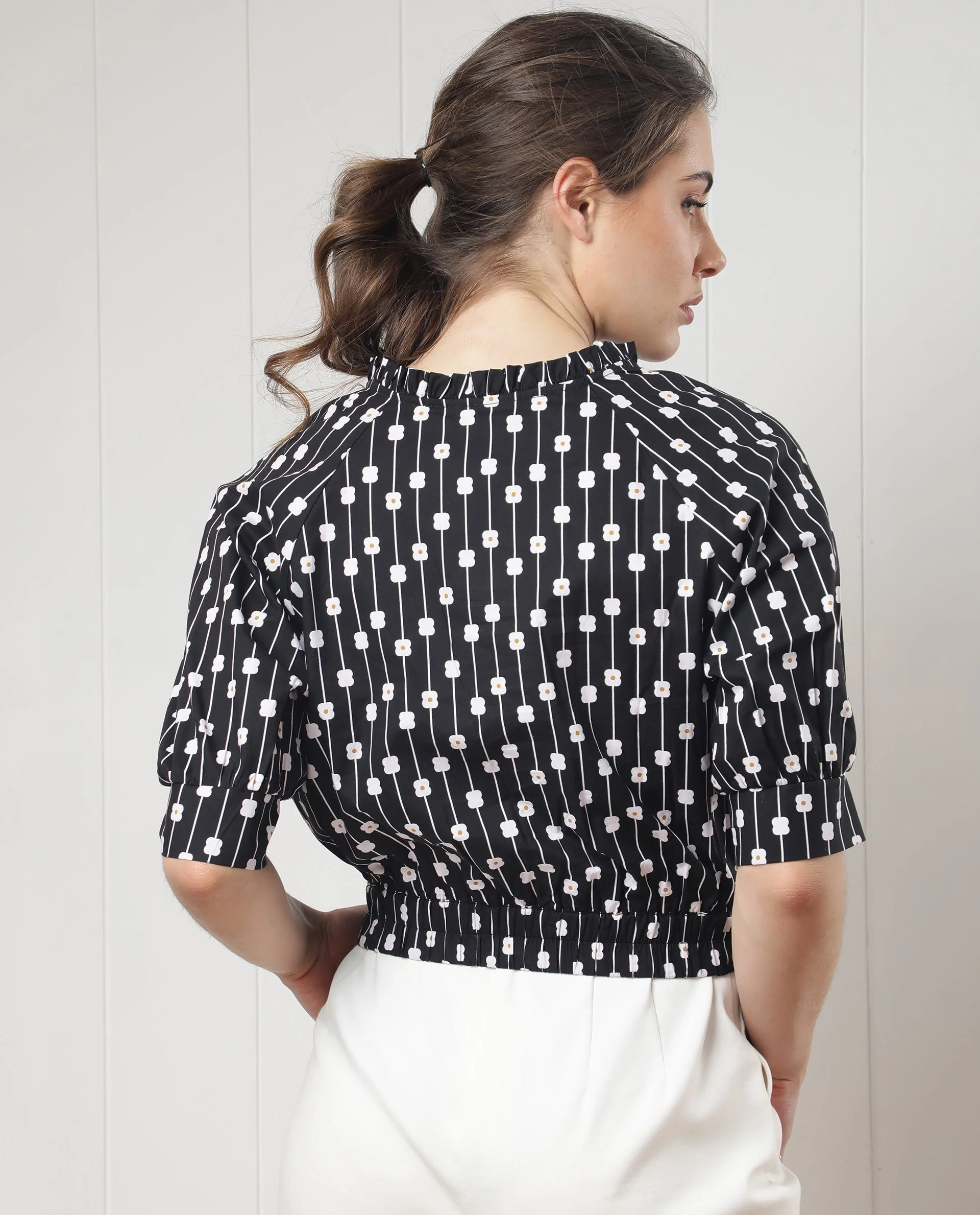 Rareism Women's Jack Black Cotton Tie-Up Neck Floral Print Volume Sleeve Relaxed Fit Top - Image 8