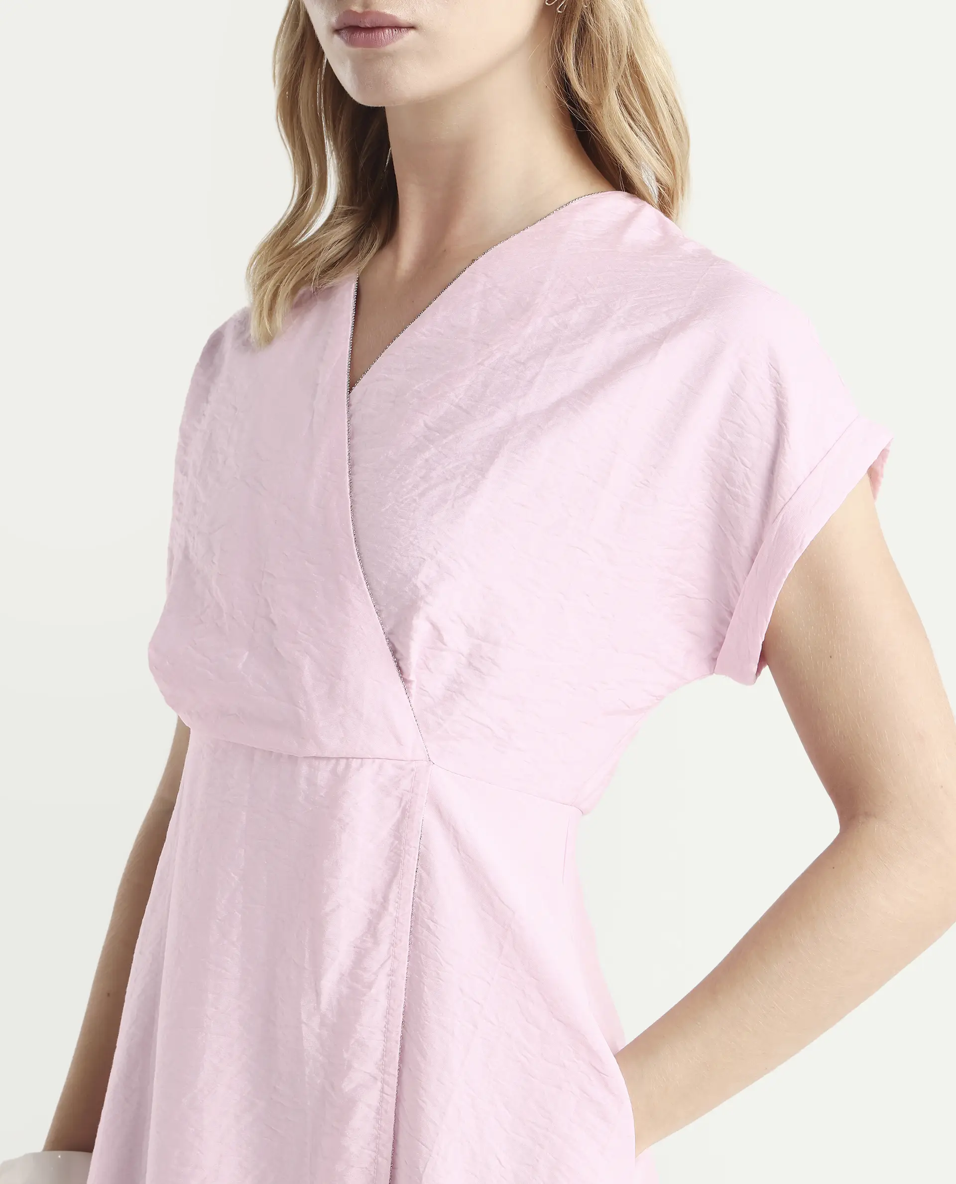 Rareism Women's Jahum Pastel Pink Viscose Blend Extended Sleeves V-Neck Flared Fit Plain Midi Dress - Image 4