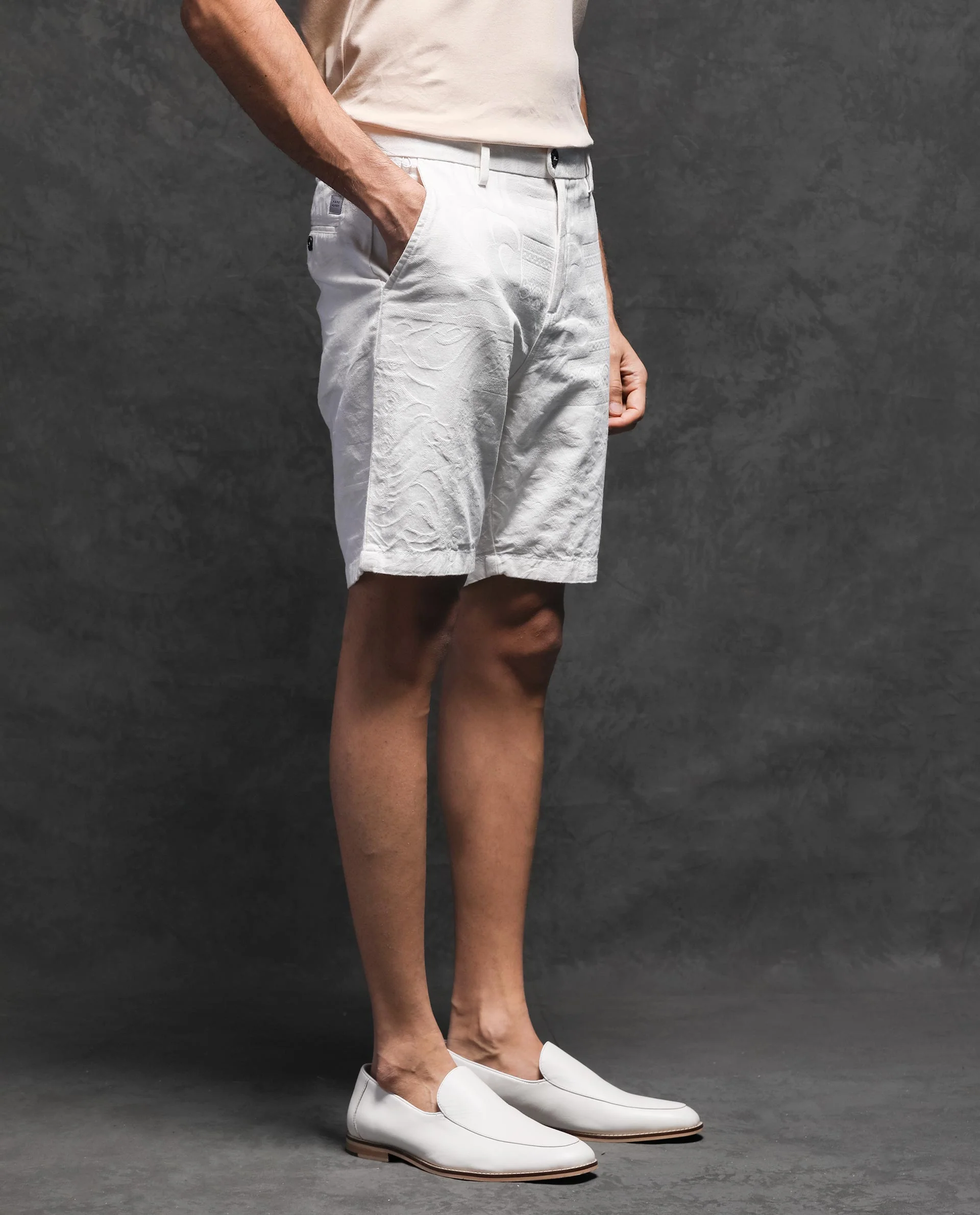 Rare Rabbit Men's Jaky White Regular Fit Shorts - Image 8