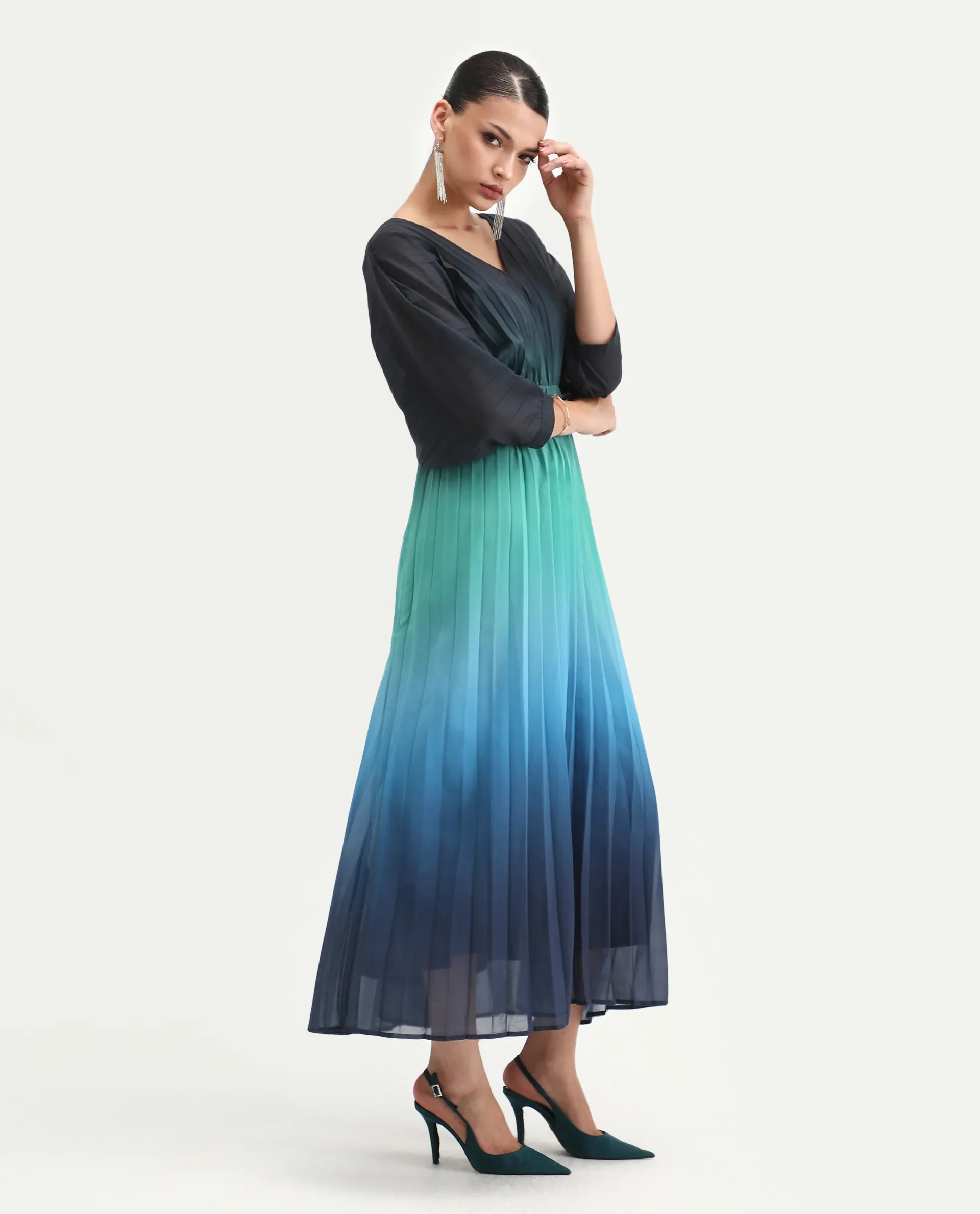 Rareism Women's Janambi Dark Blue Cotton V-Neck Ombre Kimono Sleeve Maxi Flared Dress - Image 6