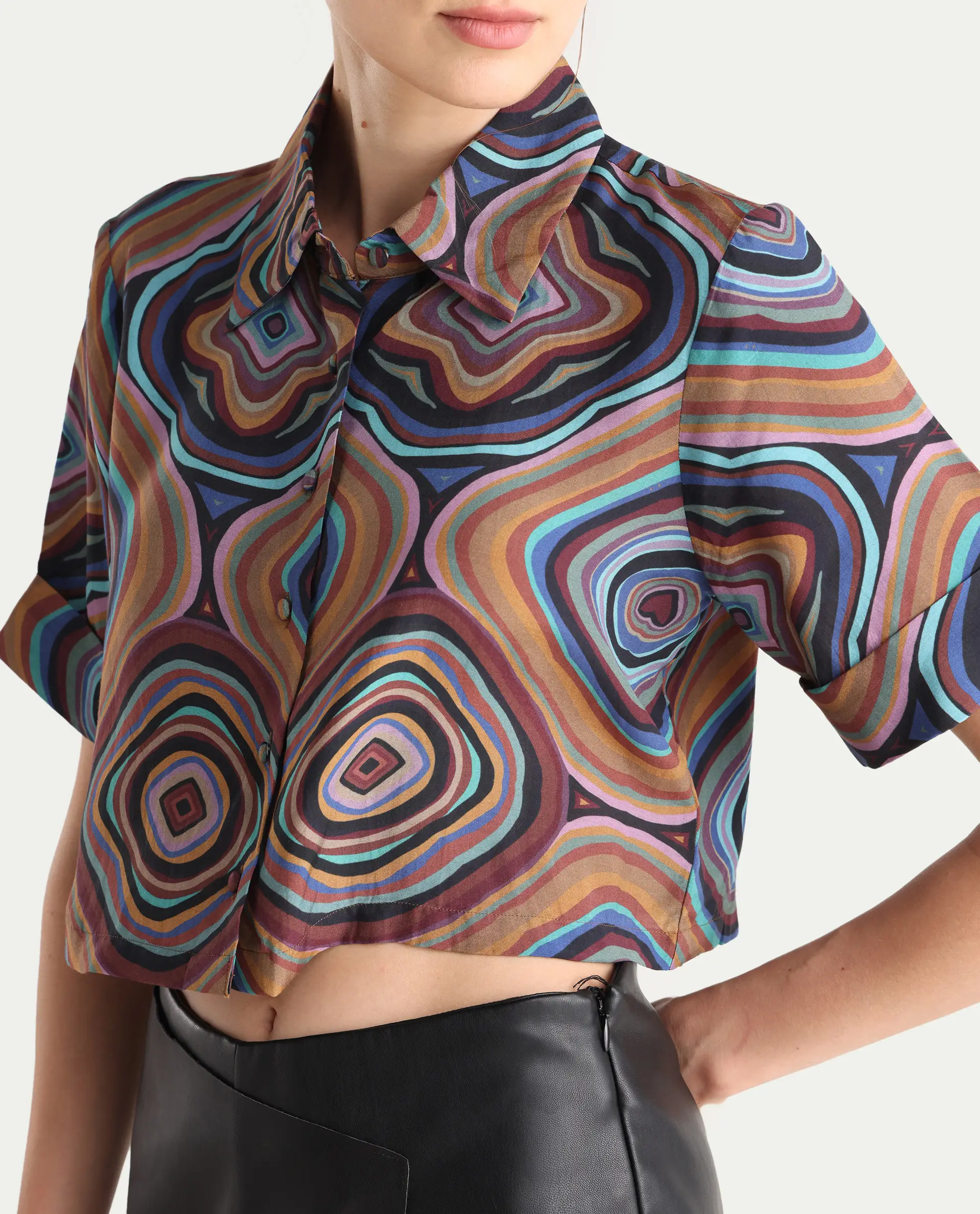 Rareism Women's Janber Dark Multi Cotton Spread Collar Abstract Print Crop Regular Fit Shirt - Image 4