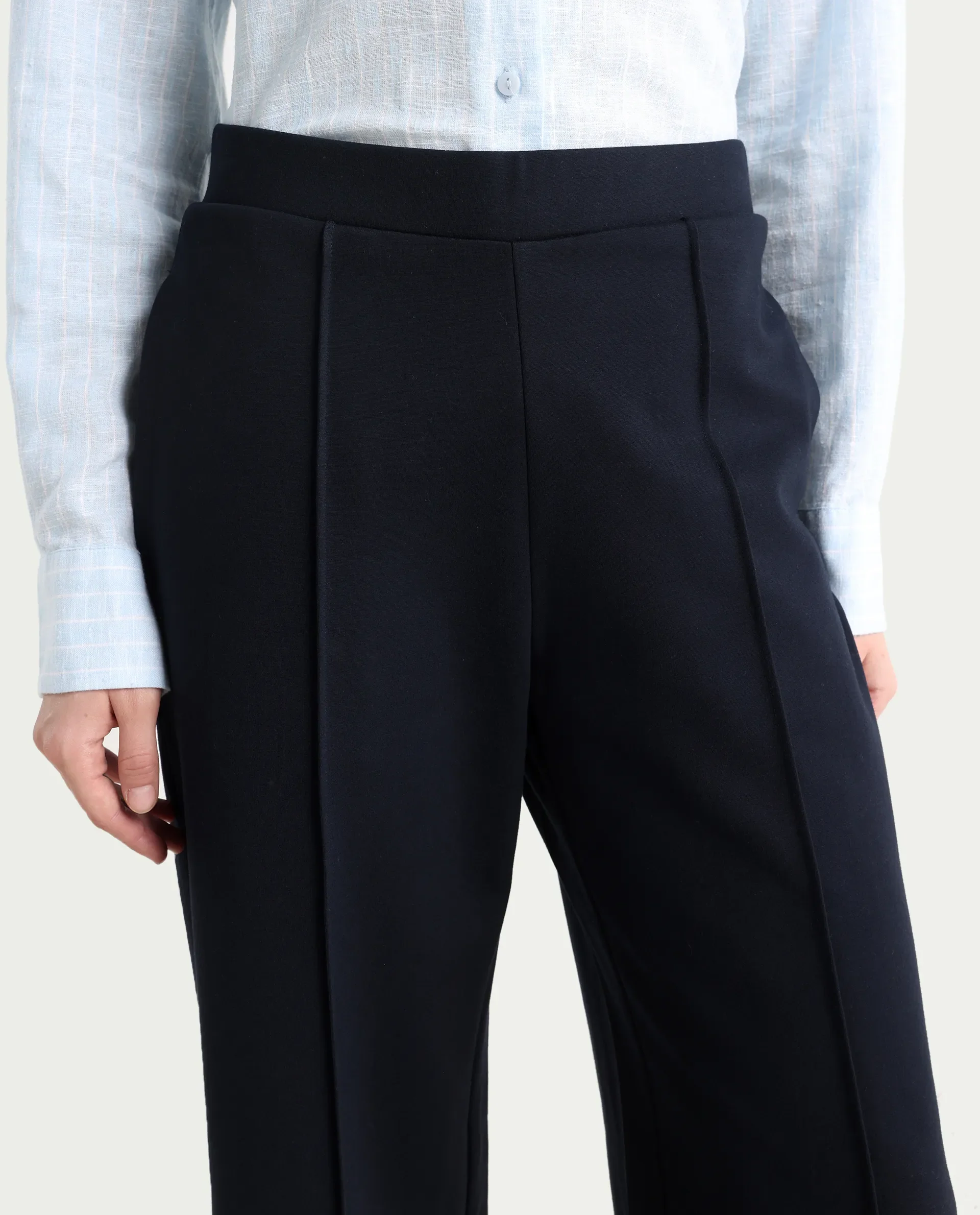 Rareism Women's Jancuri Navy Rayon Blend Plain Ankle Length Straight Fit Trouser - Image 4