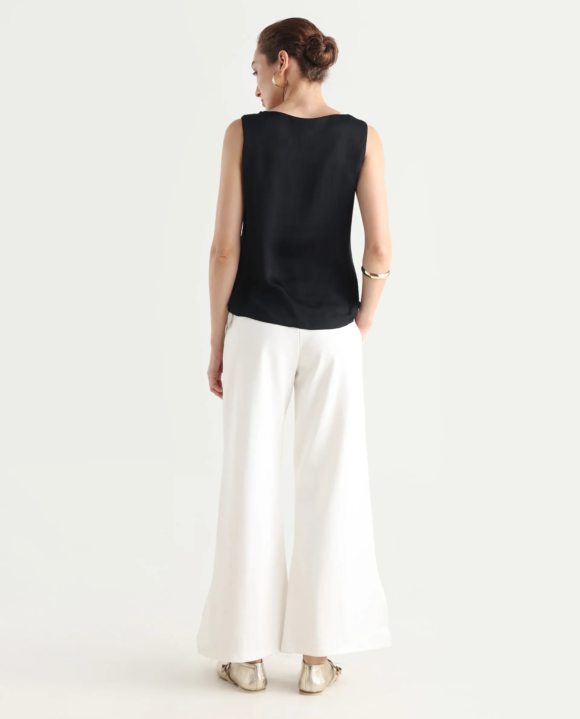 Rareism Women's Jancuri Off White Rayon Blend Plain Ankle Length Straight Fit Trouser - Image 8
