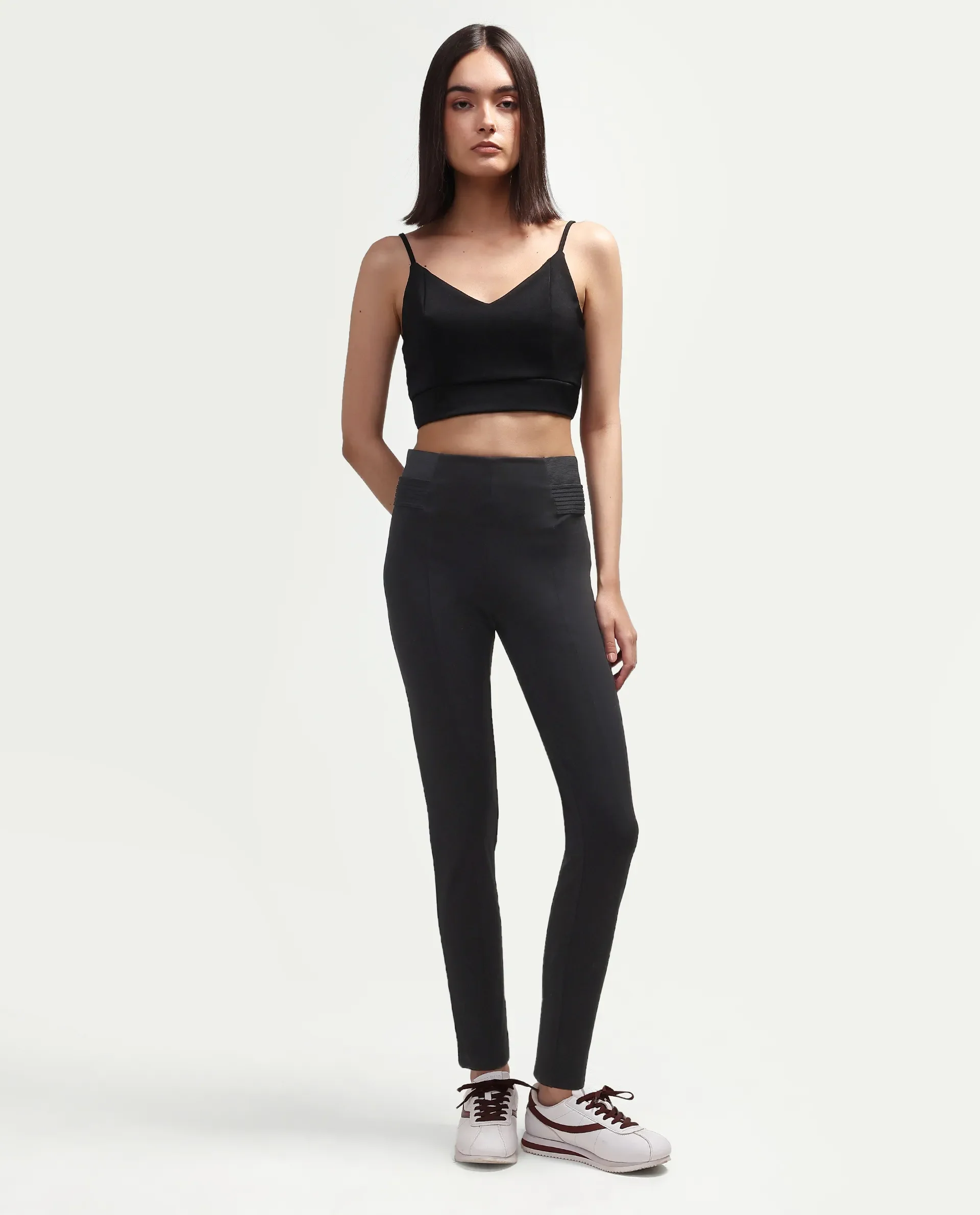 Rareism Women's Jancuro-S26 Black Viscose Blend Slim Fit Plain Trouser - Image 3