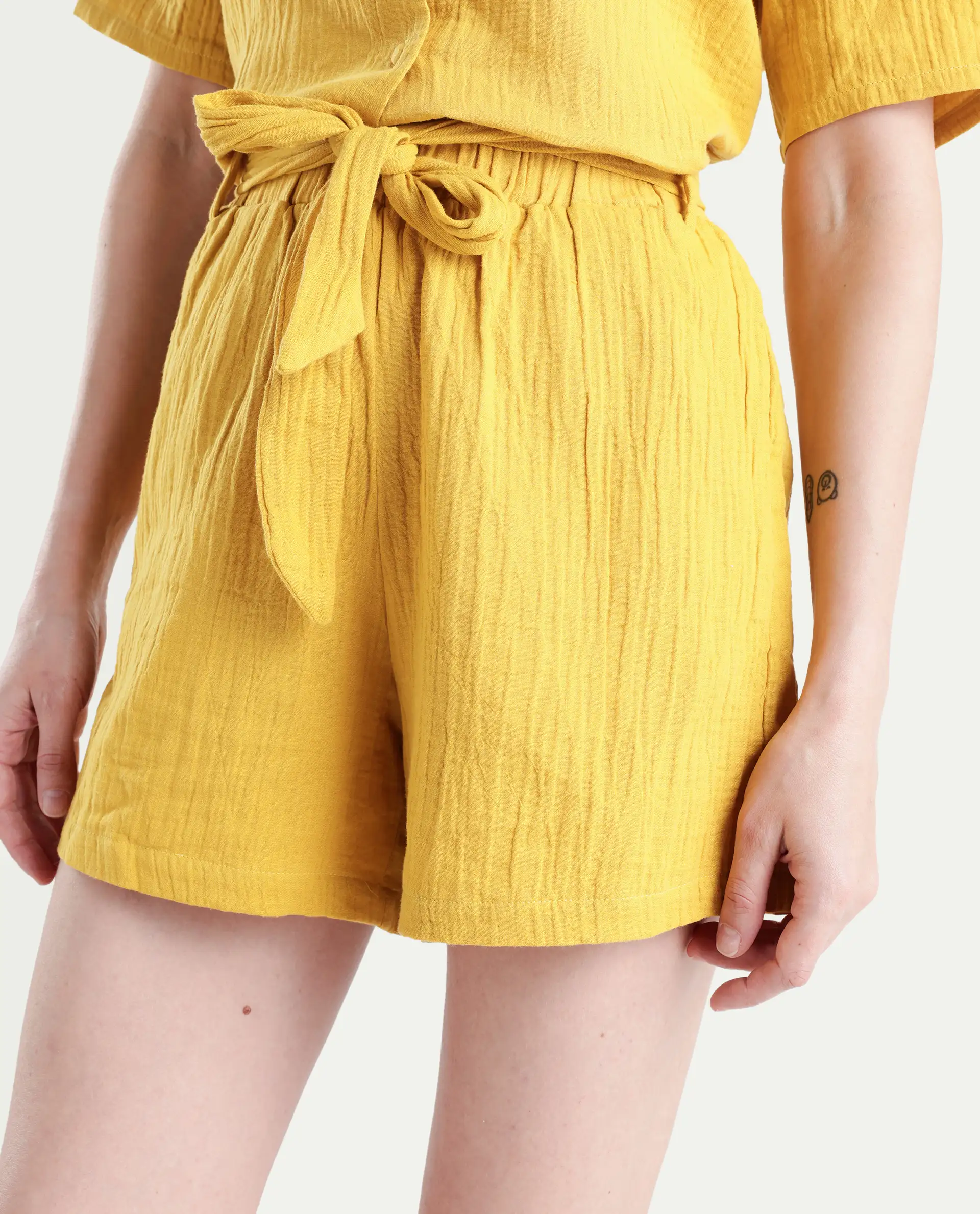 Rareism Women's Jandren B Mustard Cotton Plain Mini Regular Fit Shorts - Image 4
