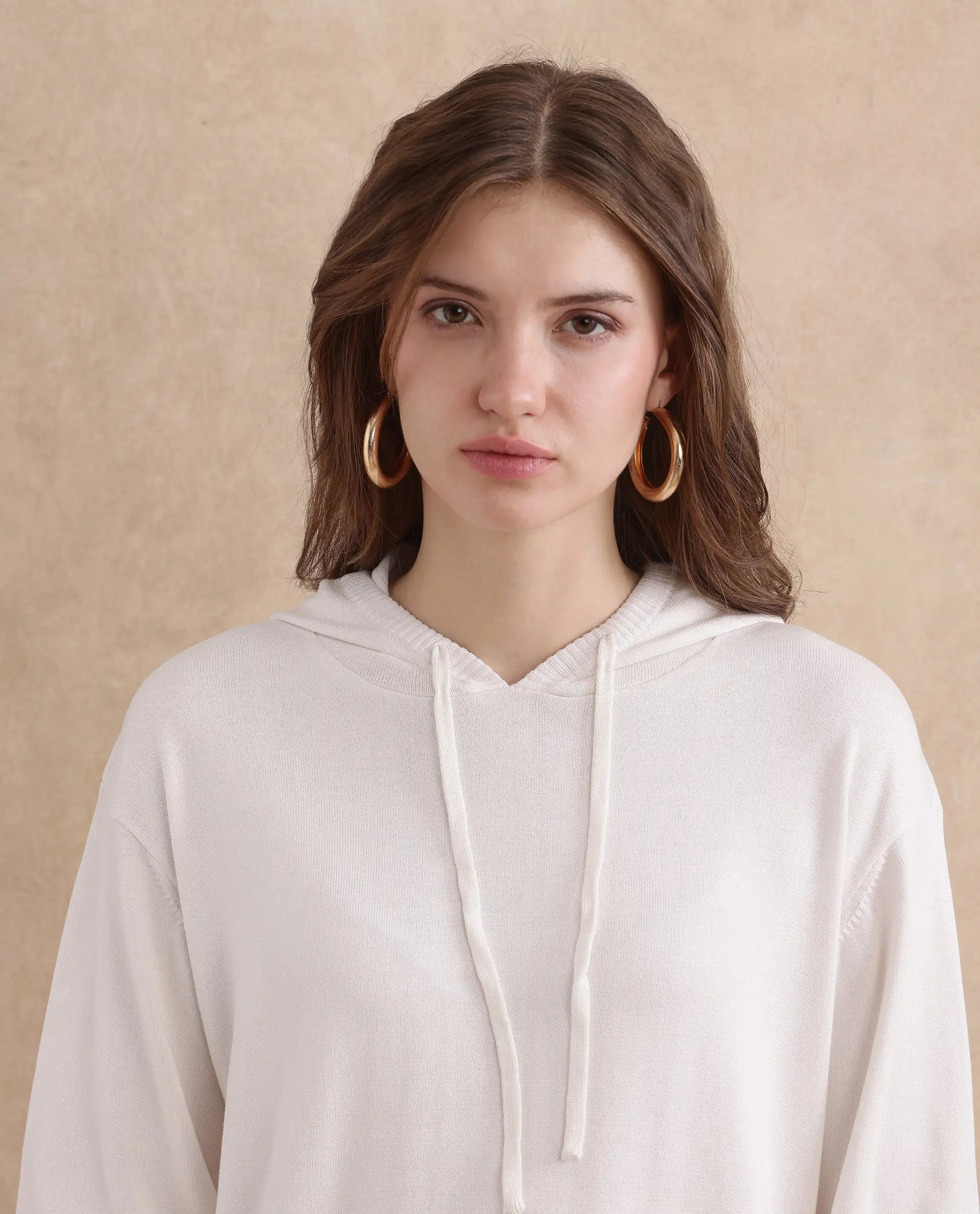 Rareism Women's Janfinn T Off White Viscose Blend Hooded Plain Relaxed Fit Top - Image 4
