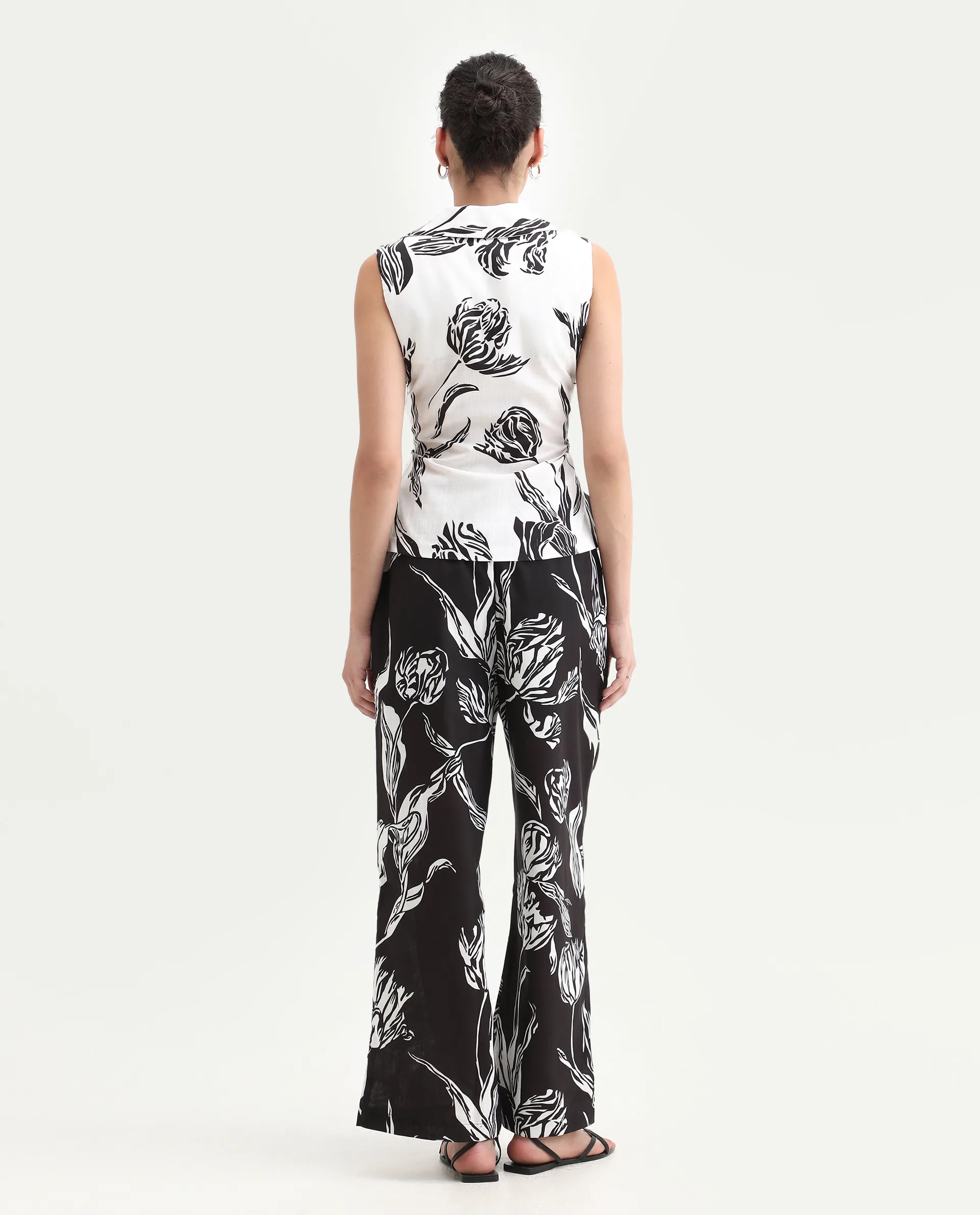 Rareism Women's Janfu B Black Polyester Floral Print Ankle Length Wide Trouser - Image 8