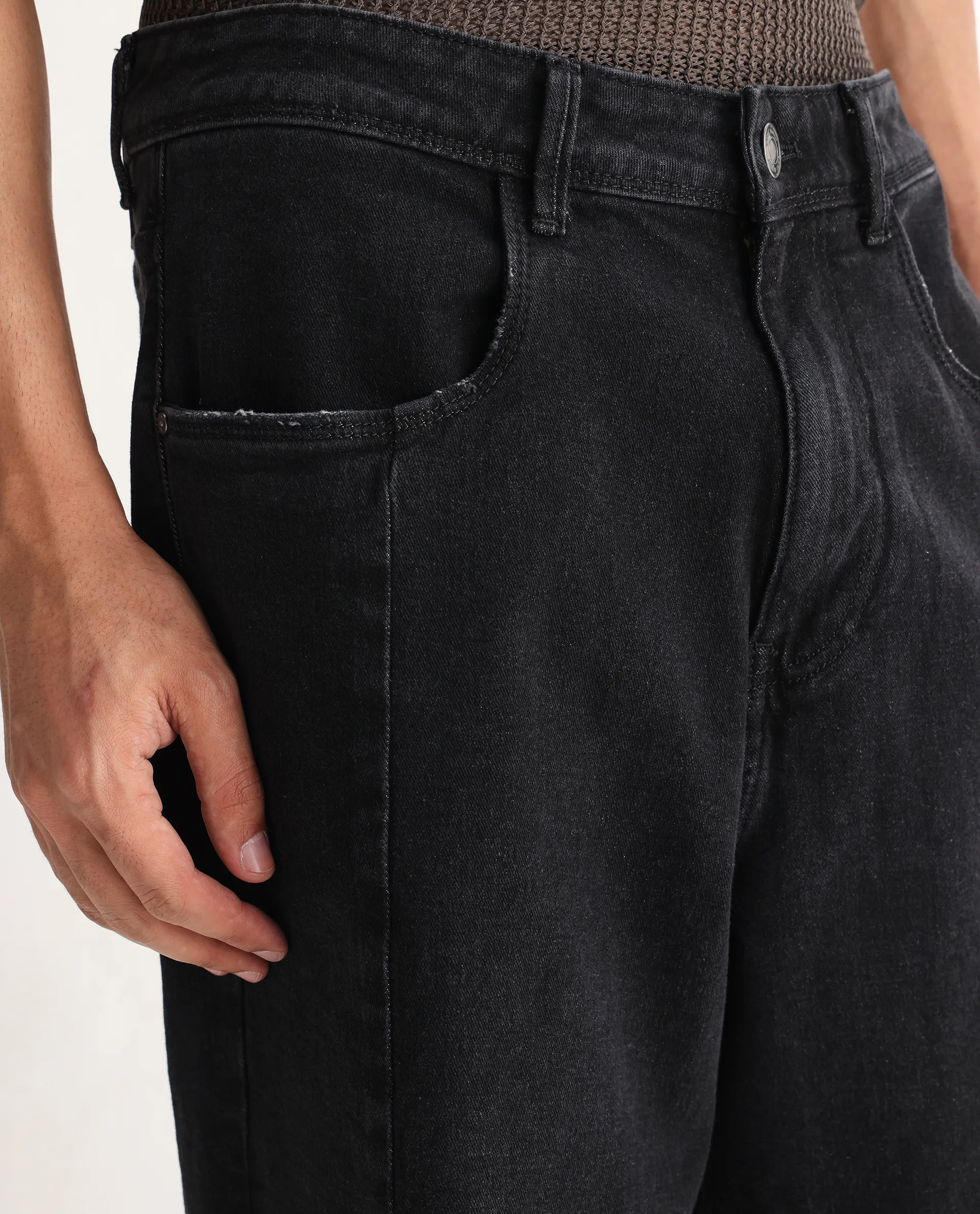 Rare Rabbit Men's Janik Grey Cotton Blend Plain Baggy Fit Jeans - Image 6
