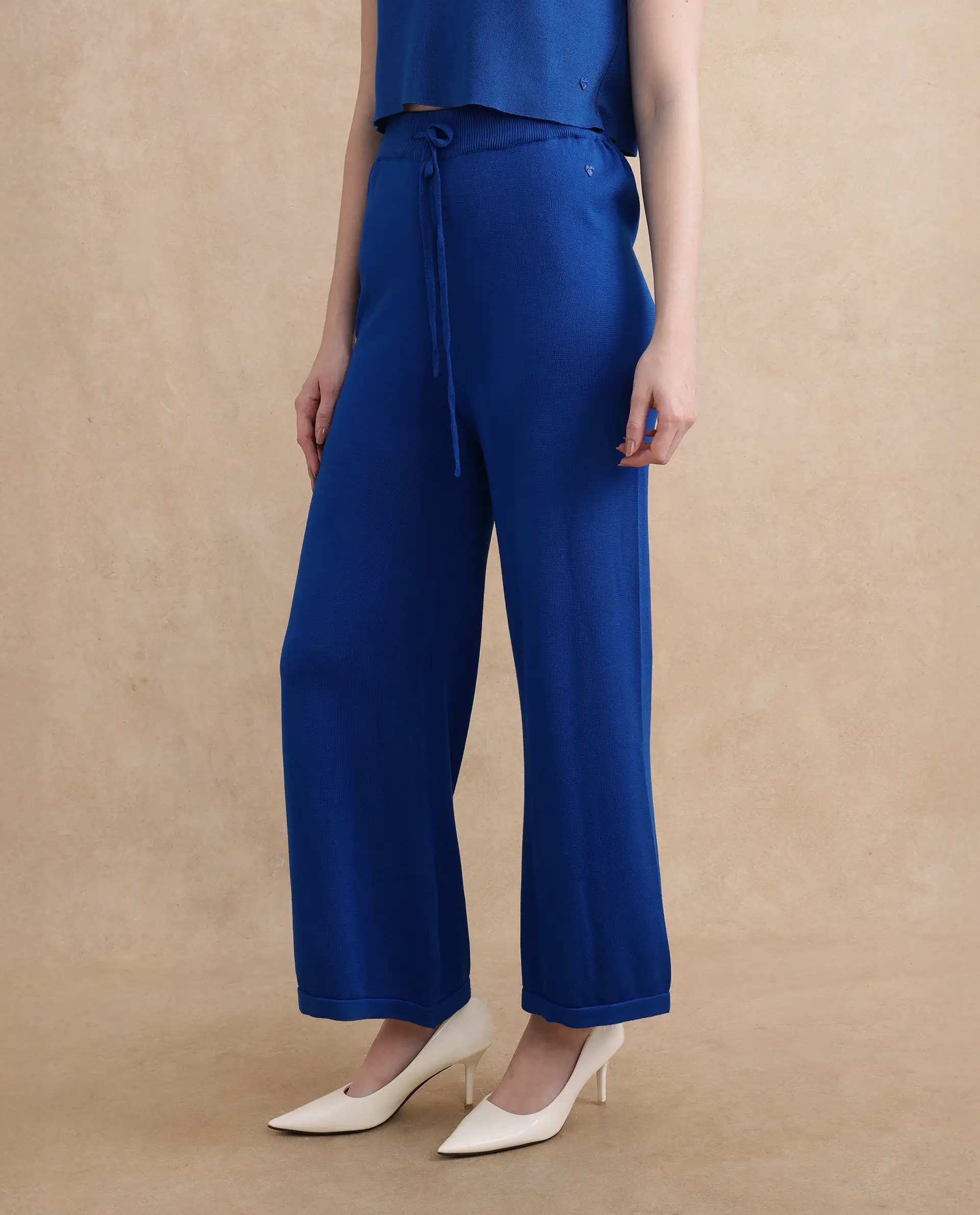 Rareism Women's Jankara B Blue Viscose Blend Plain Ankle Length Straight Fit Trouser - Image 7
