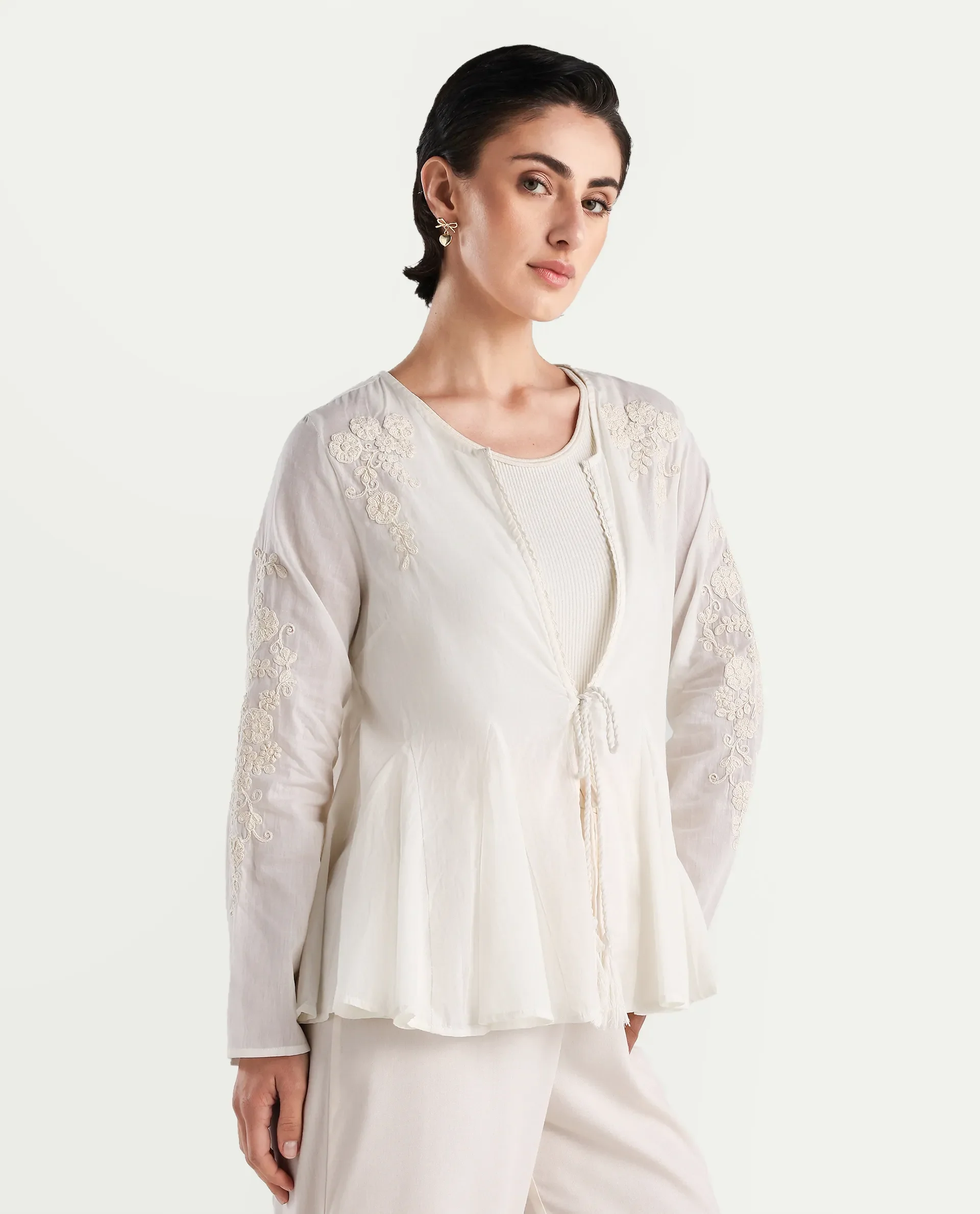 Rareism Women's Janket Off White Viscose Collarless Embroidered Regular Fit Shrug - Image 6