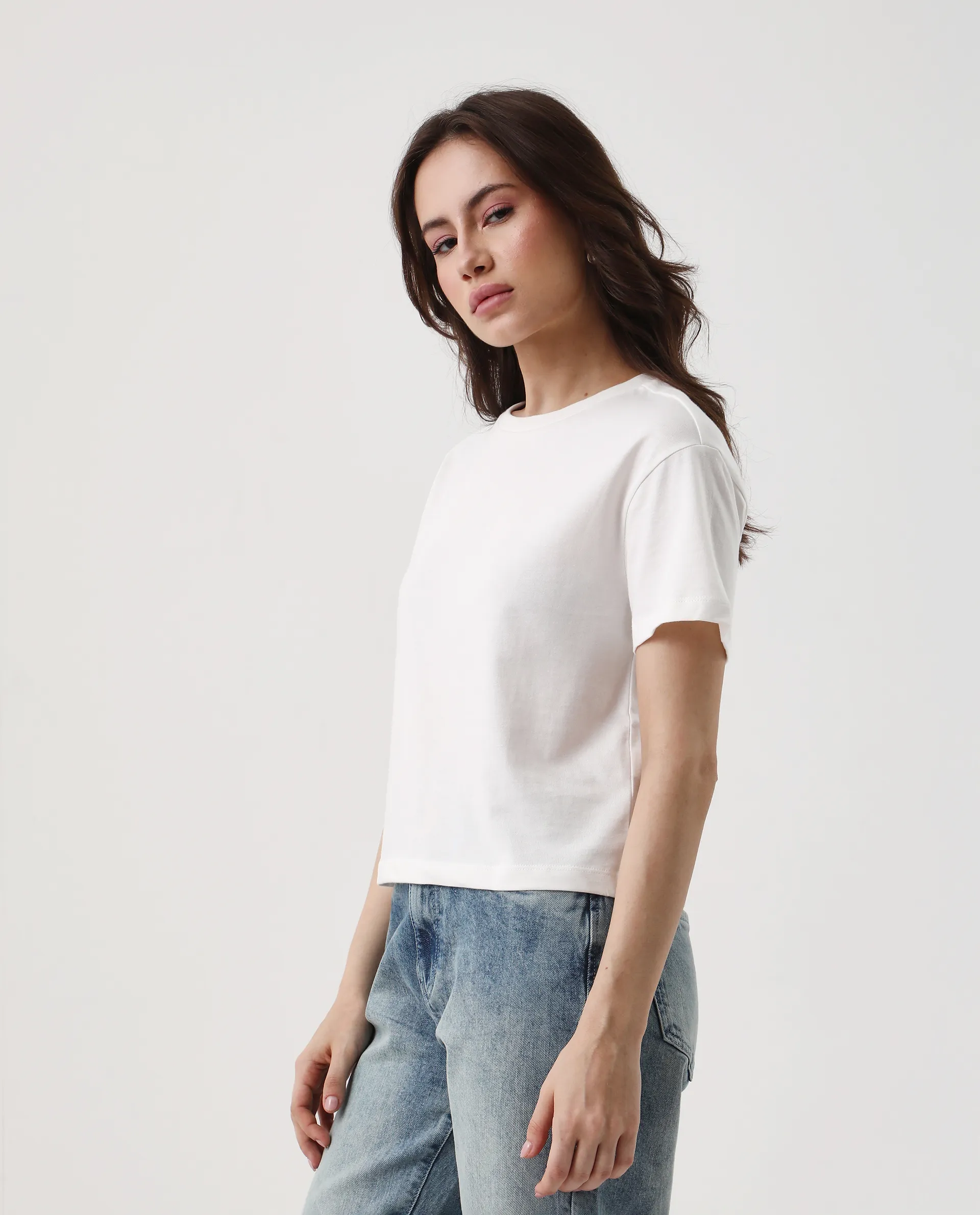 Rareism Women's Janol Off White Cotton Round Neck Floral Print Crop Regular Fit T-Shirt - Image 5