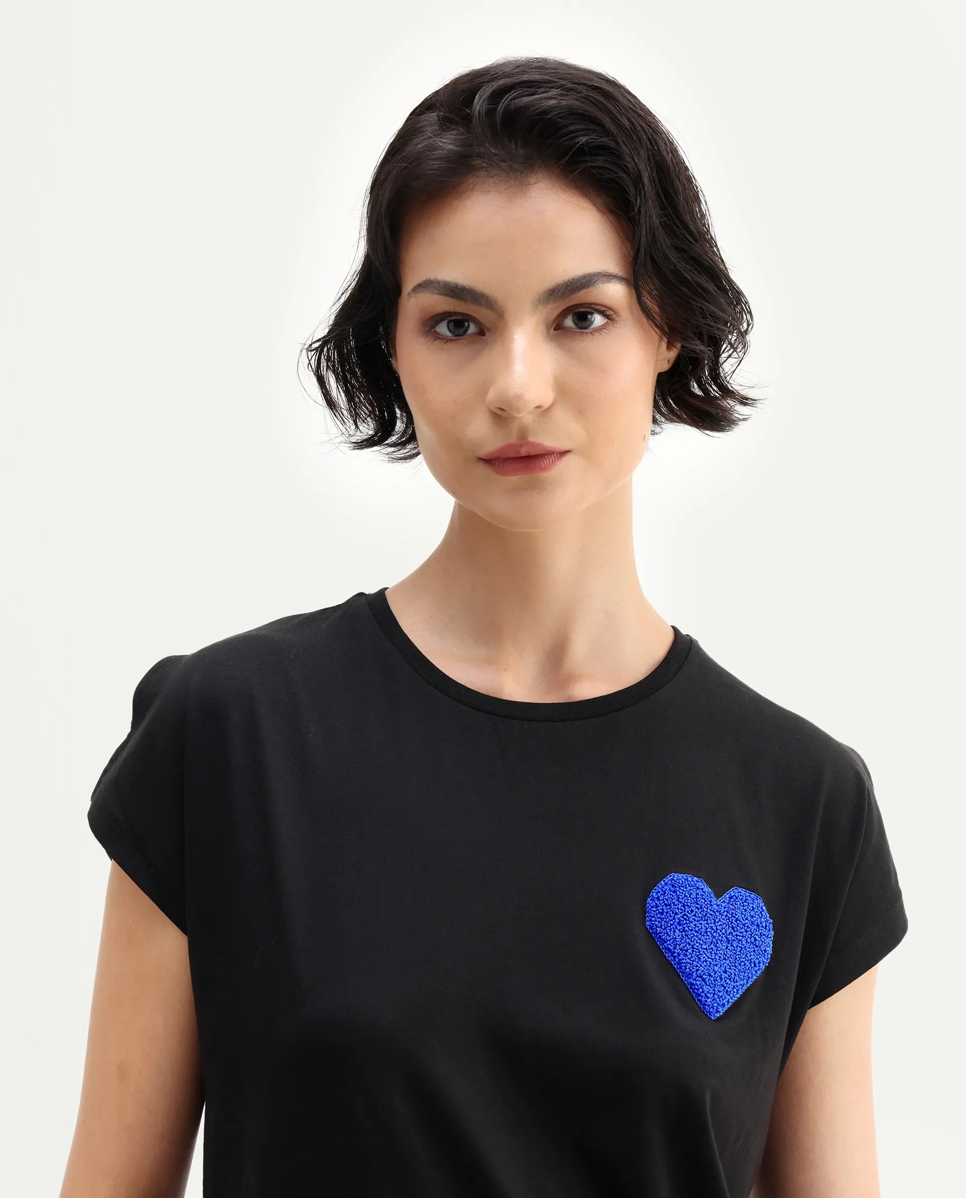 Rareism Women's Janori Black Cotton Blend Round Neck Plain Extended Sleeves Regular Fit T-Shirt - Image 3