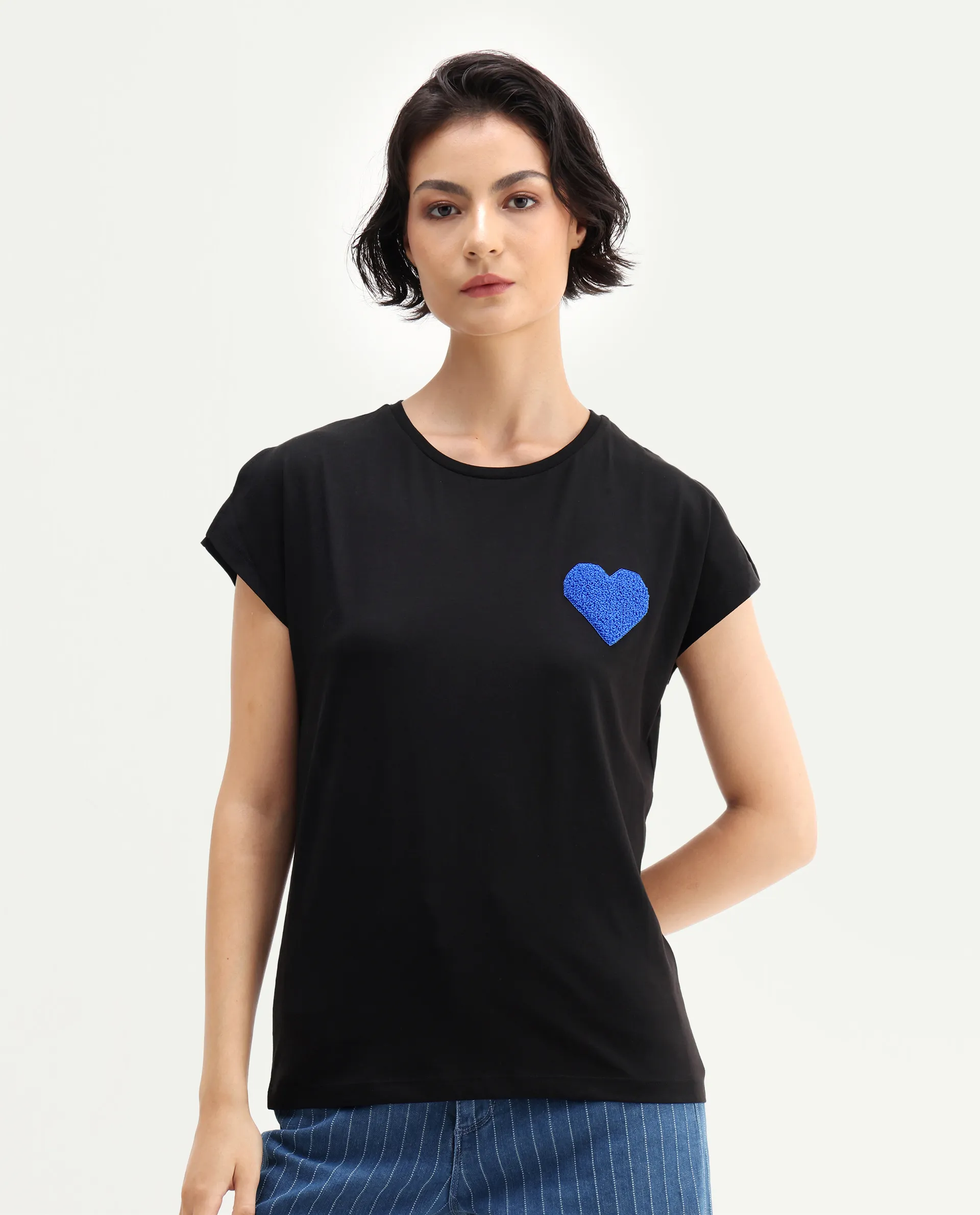 Rareism Women's Janori Black Cotton Blend Round Neck Plain Extended Sleeves Regular Fit T-Shirt - Image 4