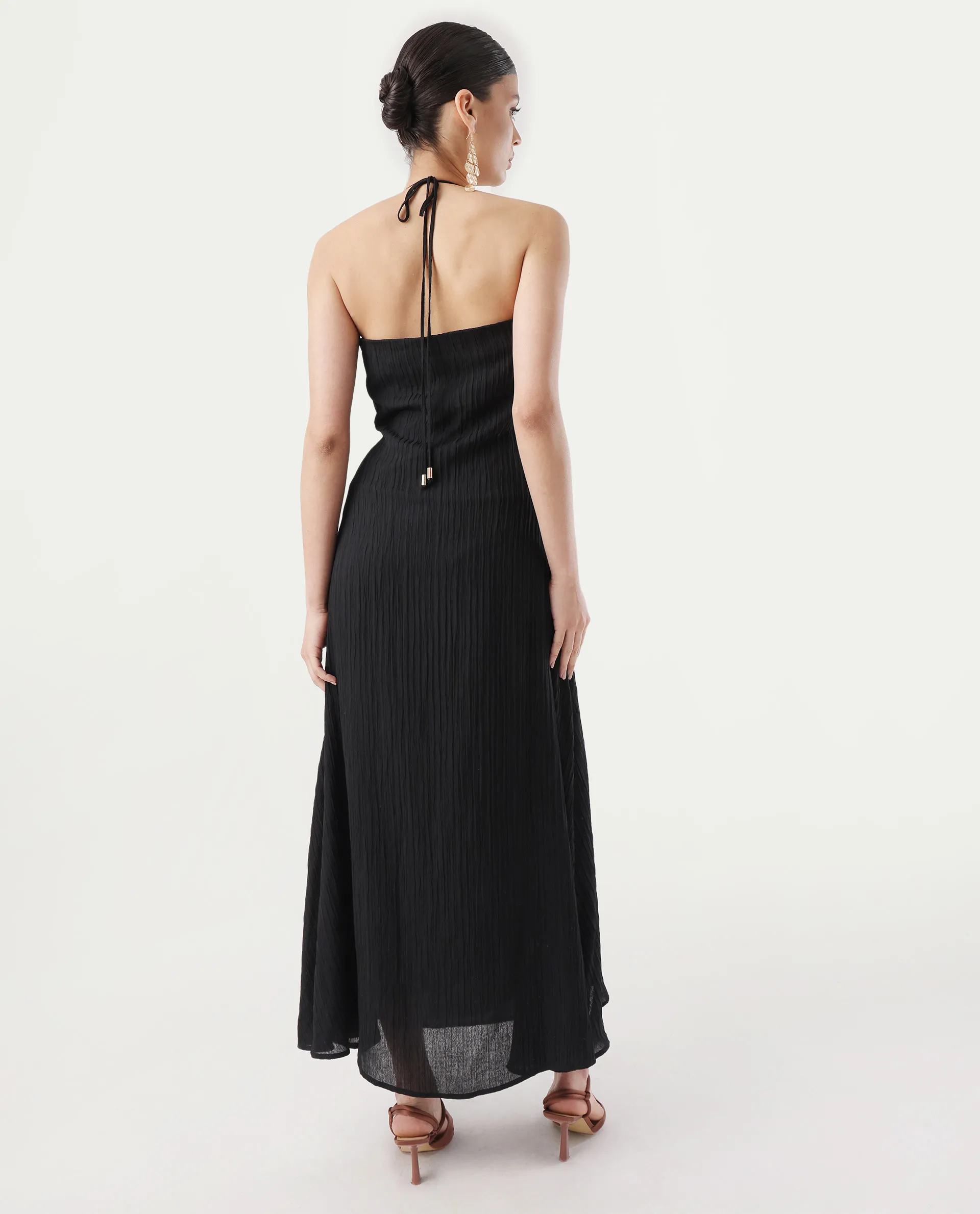 Rareism Women's Janram Black Polyester Tie-Up Neck Plain Sleeveless Maxi Wrap Dress - Image 7