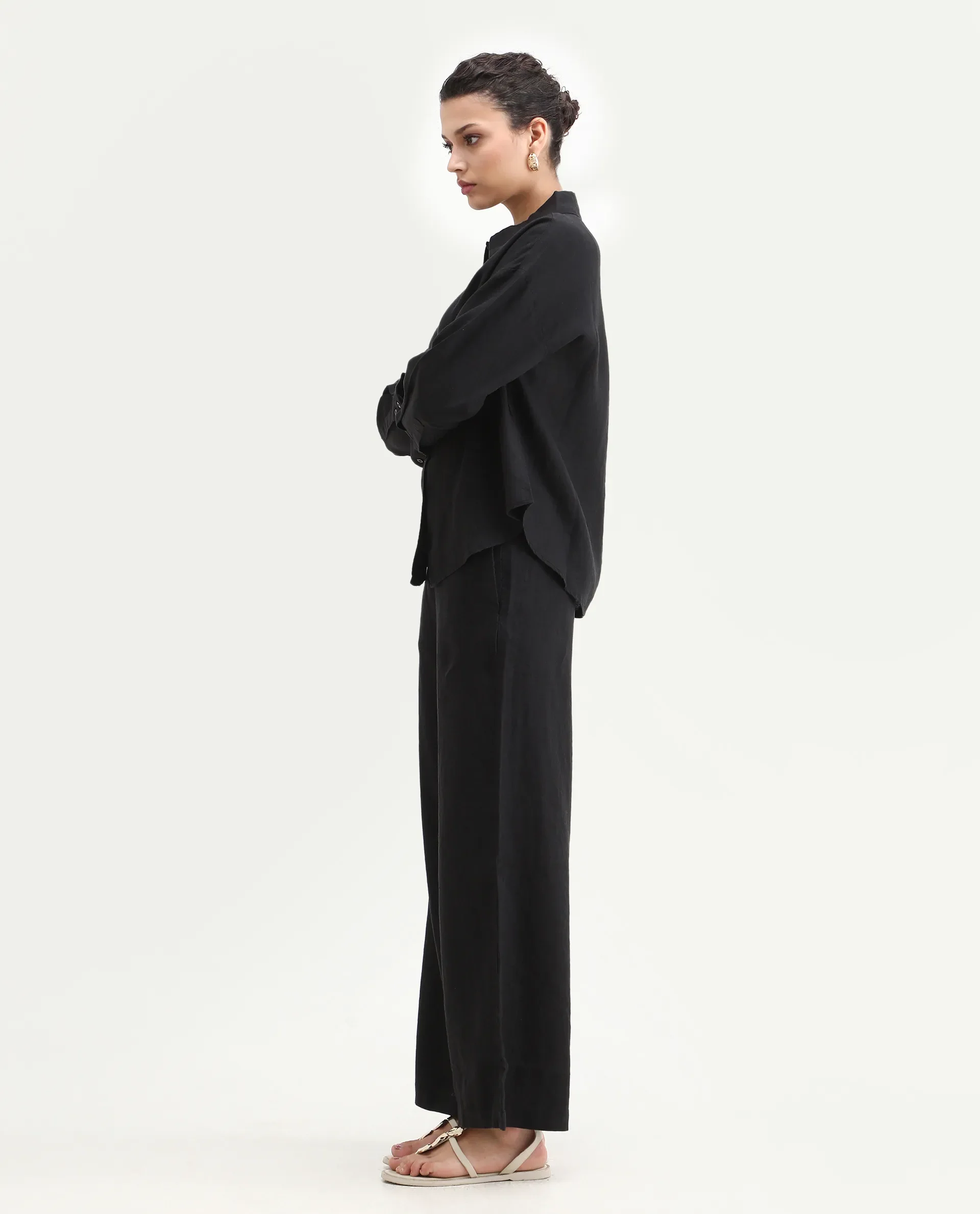 Rareism Women's Janria B Black Linen Plain Ankle Length Wide Trouser - Image 3