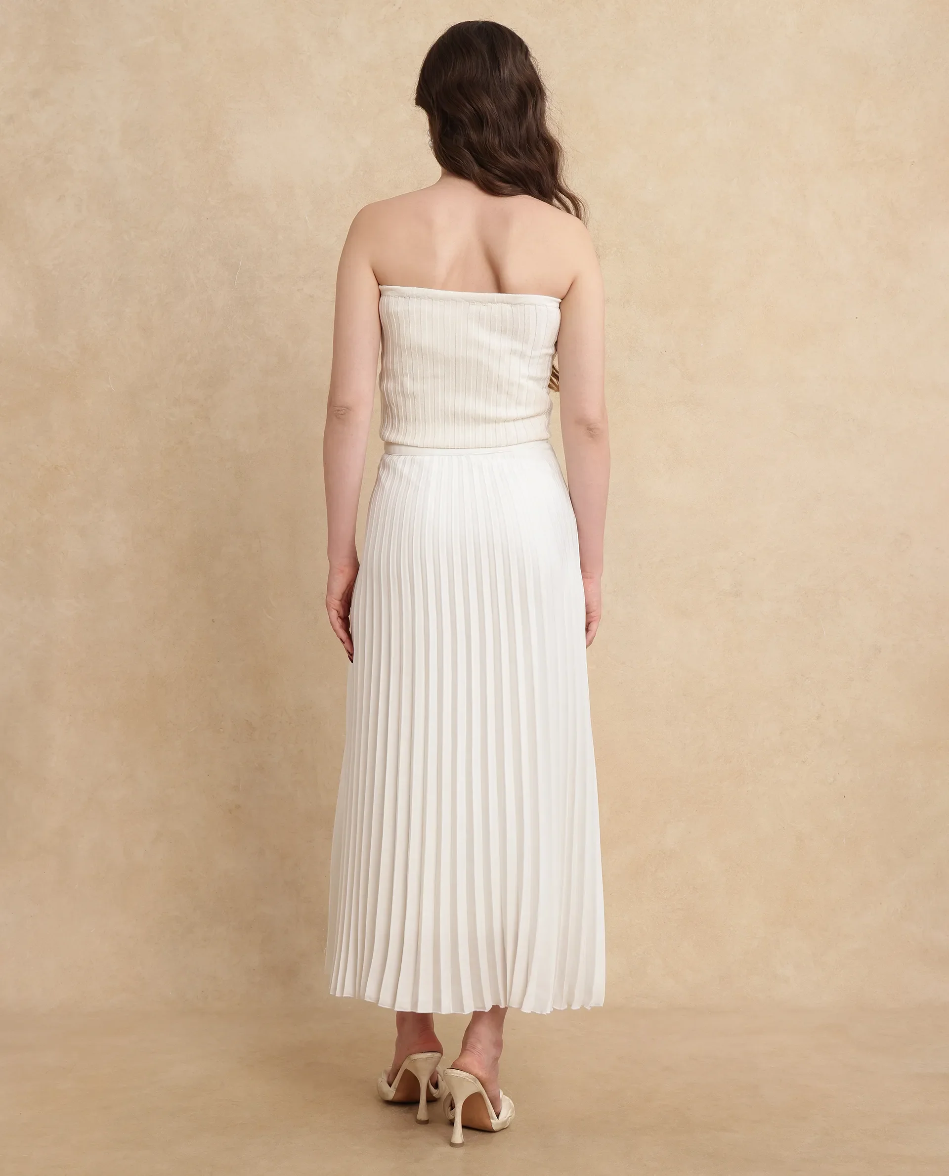 Rareism Women's Jansu Off White Polyester Plain Midi Flared Skirt - Image 11