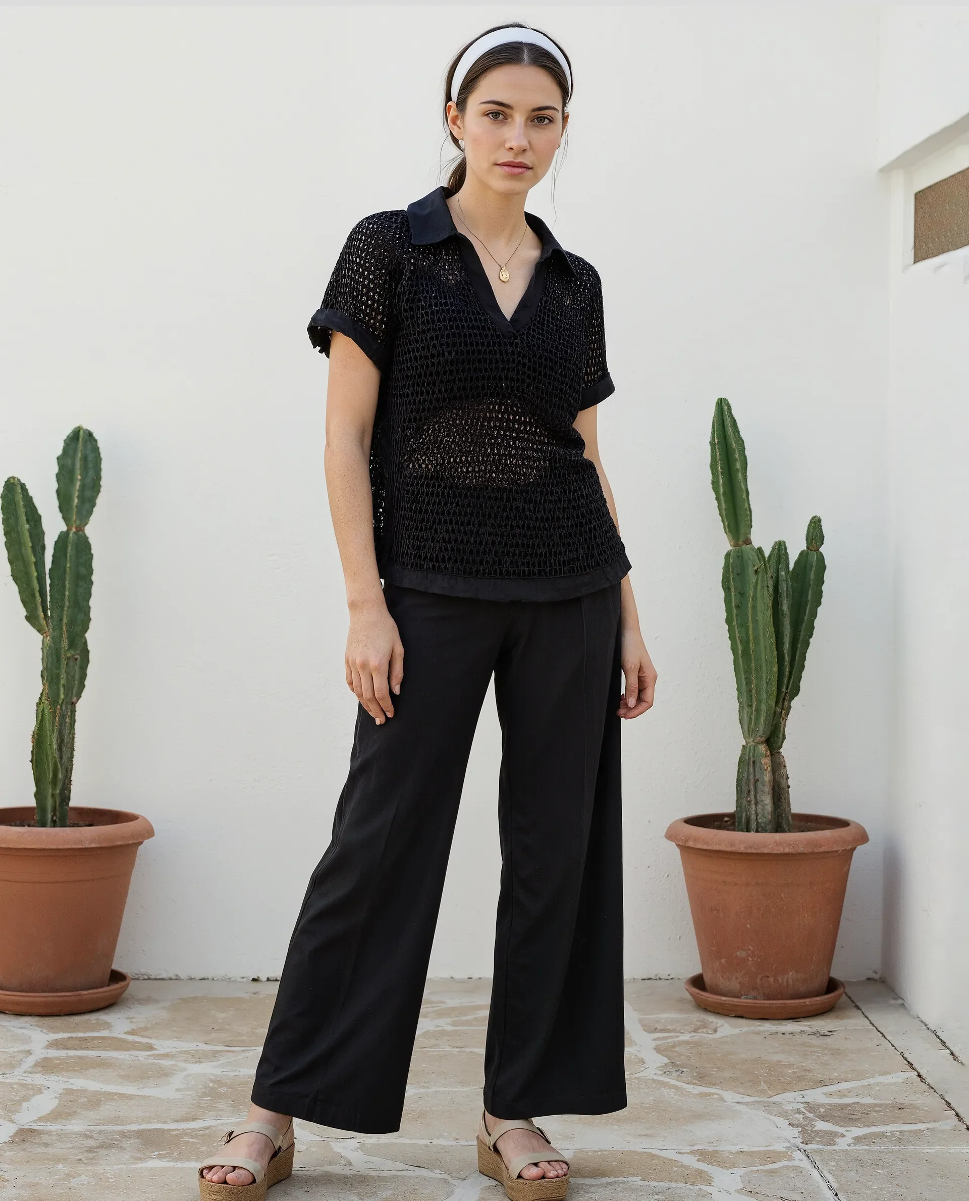 Rareism Women's Jantuda Black Cotton Spread Collar Knitted Regular Fit Top