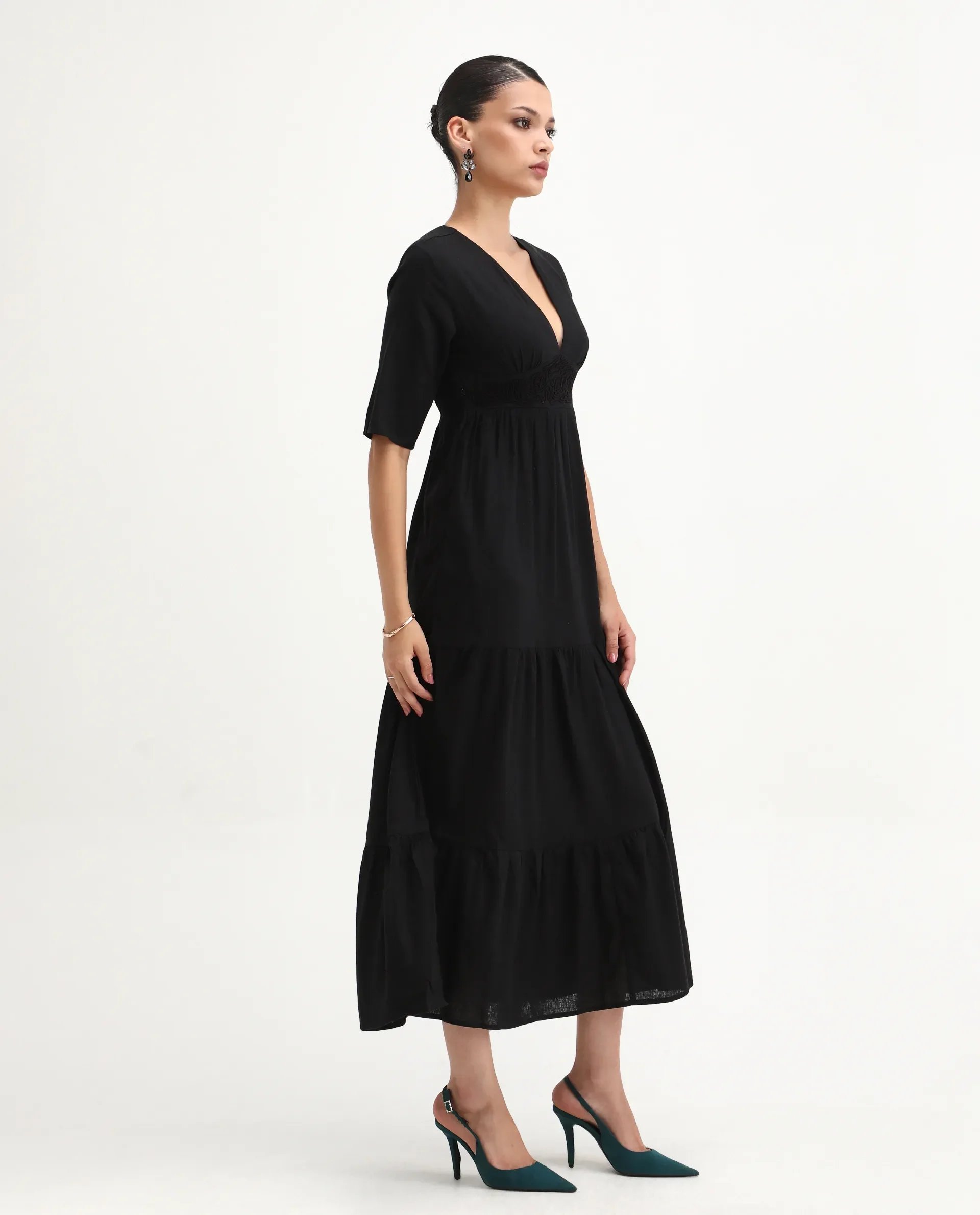 Rareism Women's Janyaka Black Viscose Blend V-Neck Plain Maxi Fit And Flare Dress - Image 6